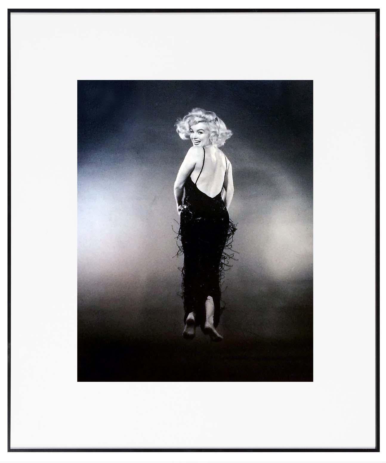 Philippe Halsman Portrait Photograph - Phillipe Halsma Marilyn Monroe Jumping Photograph Black and White (1956/1981)