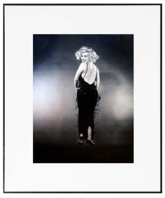 Phillipe Halsma - Photographie de combinaison Marilyn Monroe en noir et blanc (1956/1981)