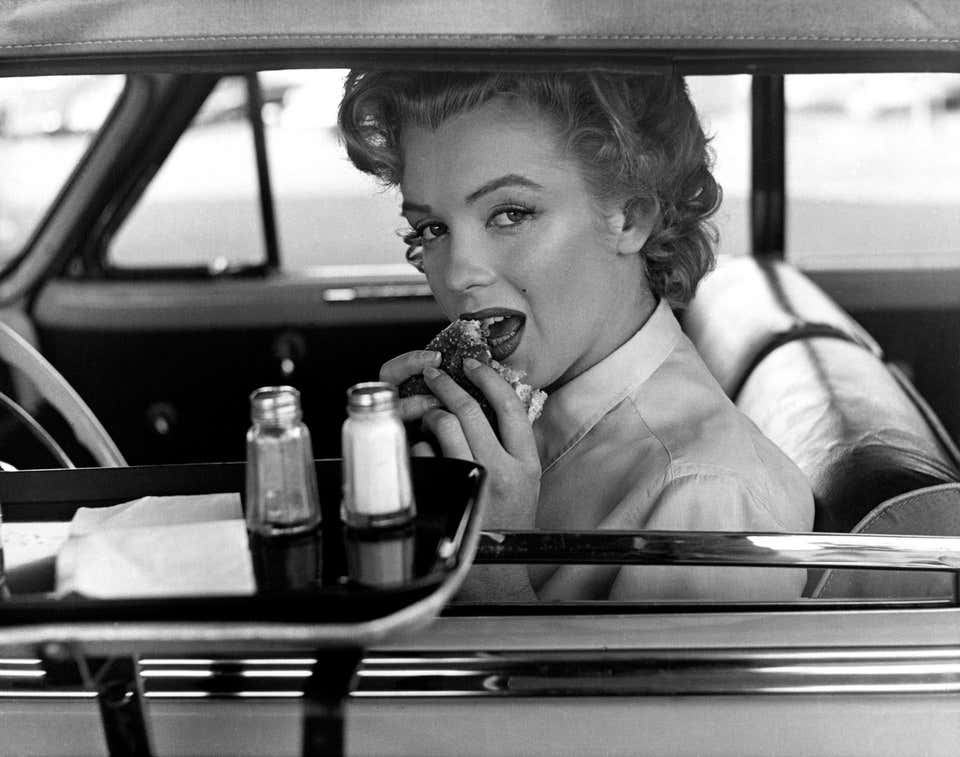 Marilyn Monroe, Hamburger, 1952