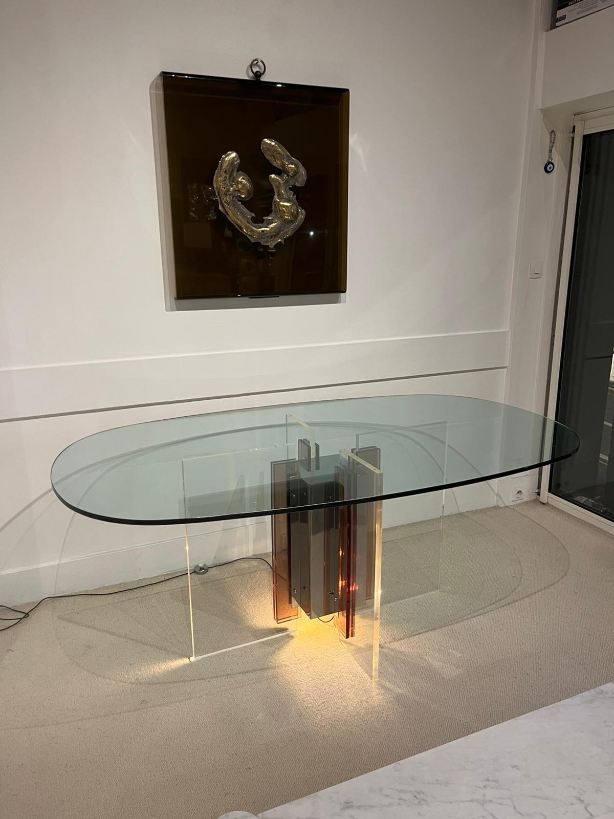 Mid-Century Modern Philippe Jean - Table de salle à manger en lucite, chrome et verre. Signé par l'artiste. en vente