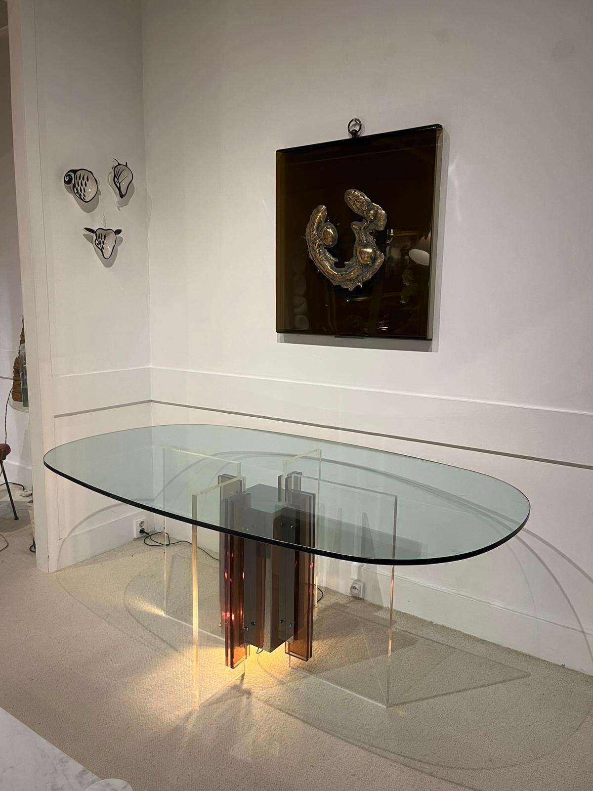 Français Philippe Jean - Table de salle à manger en lucite, chrome et verre. Signé par l'artiste. en vente