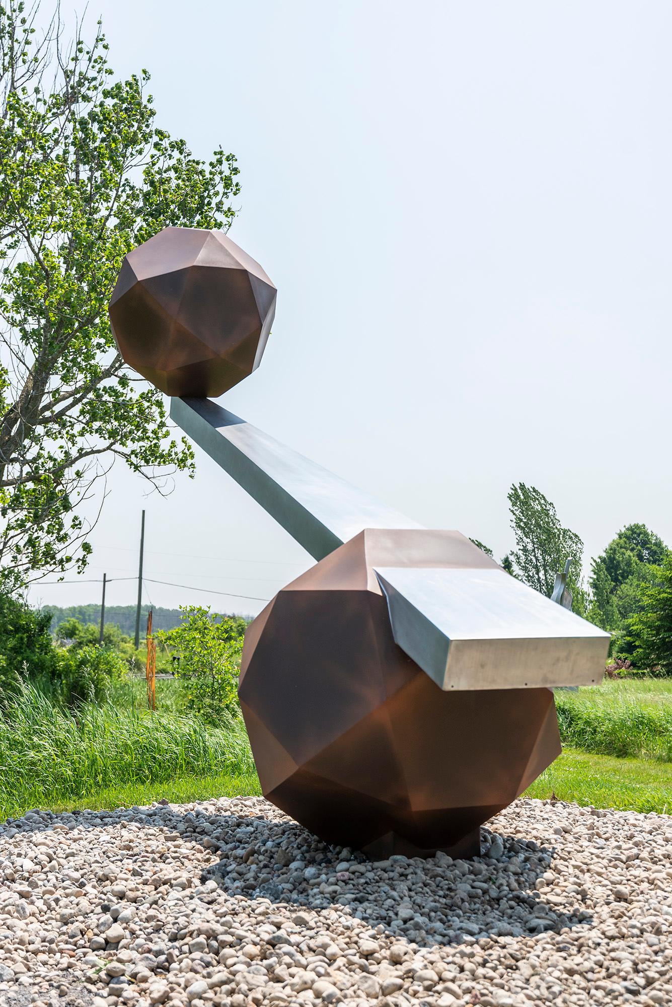 Another World - scultura moderna, astratta, contemporanea, in alluminio per esterni in vendita 2