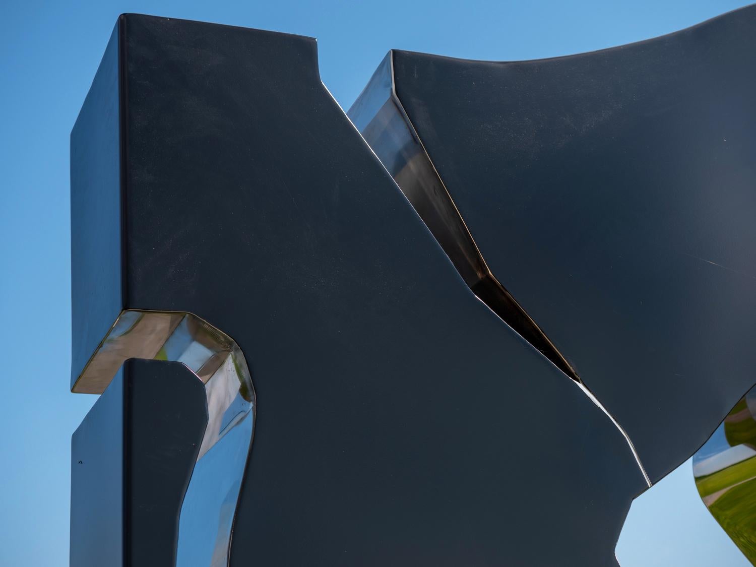Aquagraphie V3 (Water Writing) - geometric, modern, outdoor steel sculpture 3