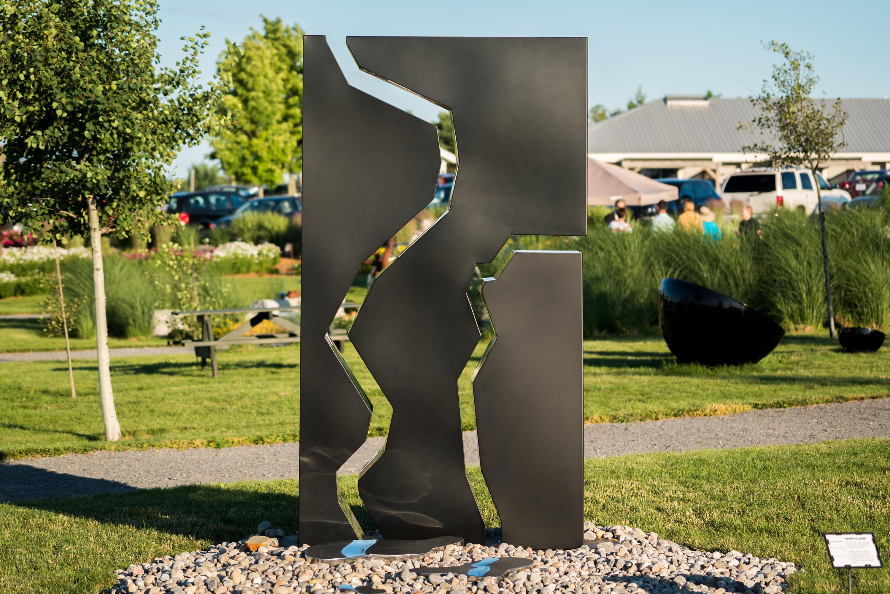 Aquagraphie Variation 2 - modern, geometric abstract, outdoor steel sculpture For Sale 5
