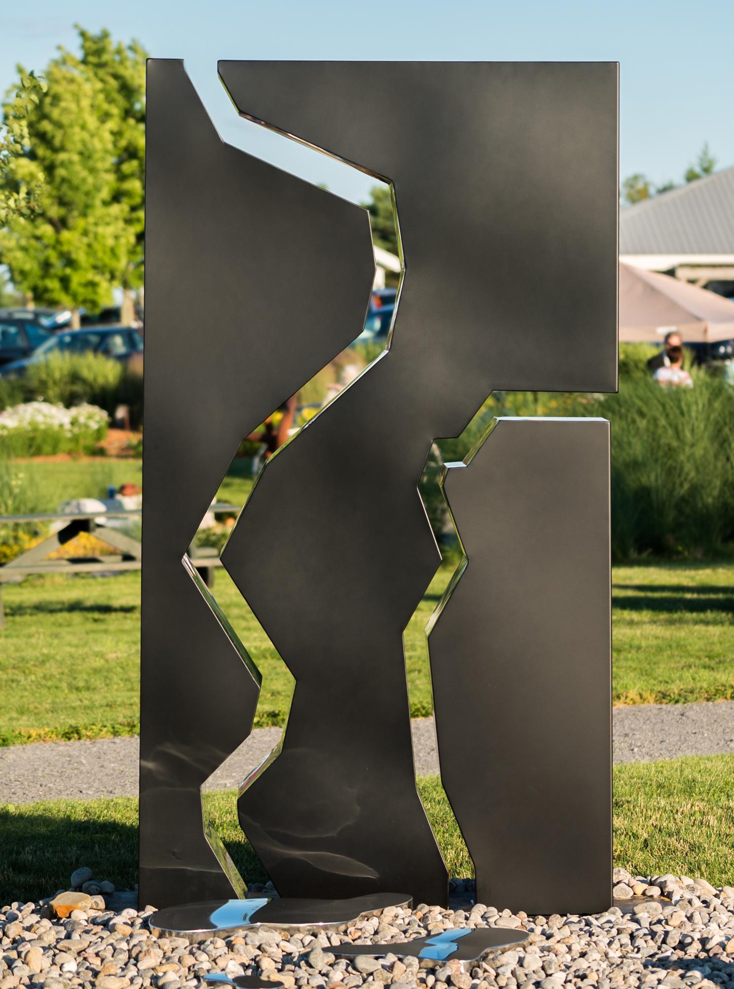 Aquagraphie Variation 2 - modern, geometric abstract, outdoor steel sculpture