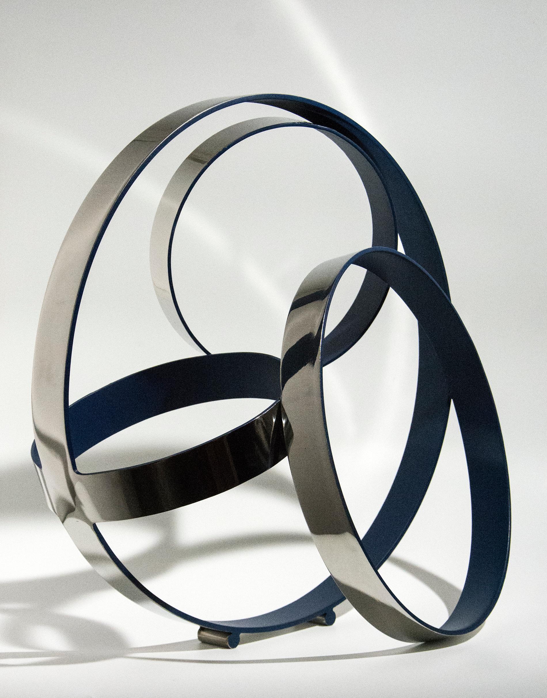 Philippe Pallafray Abstract Sculpture - Four Ring Temps Zero Ultra Marine Blue