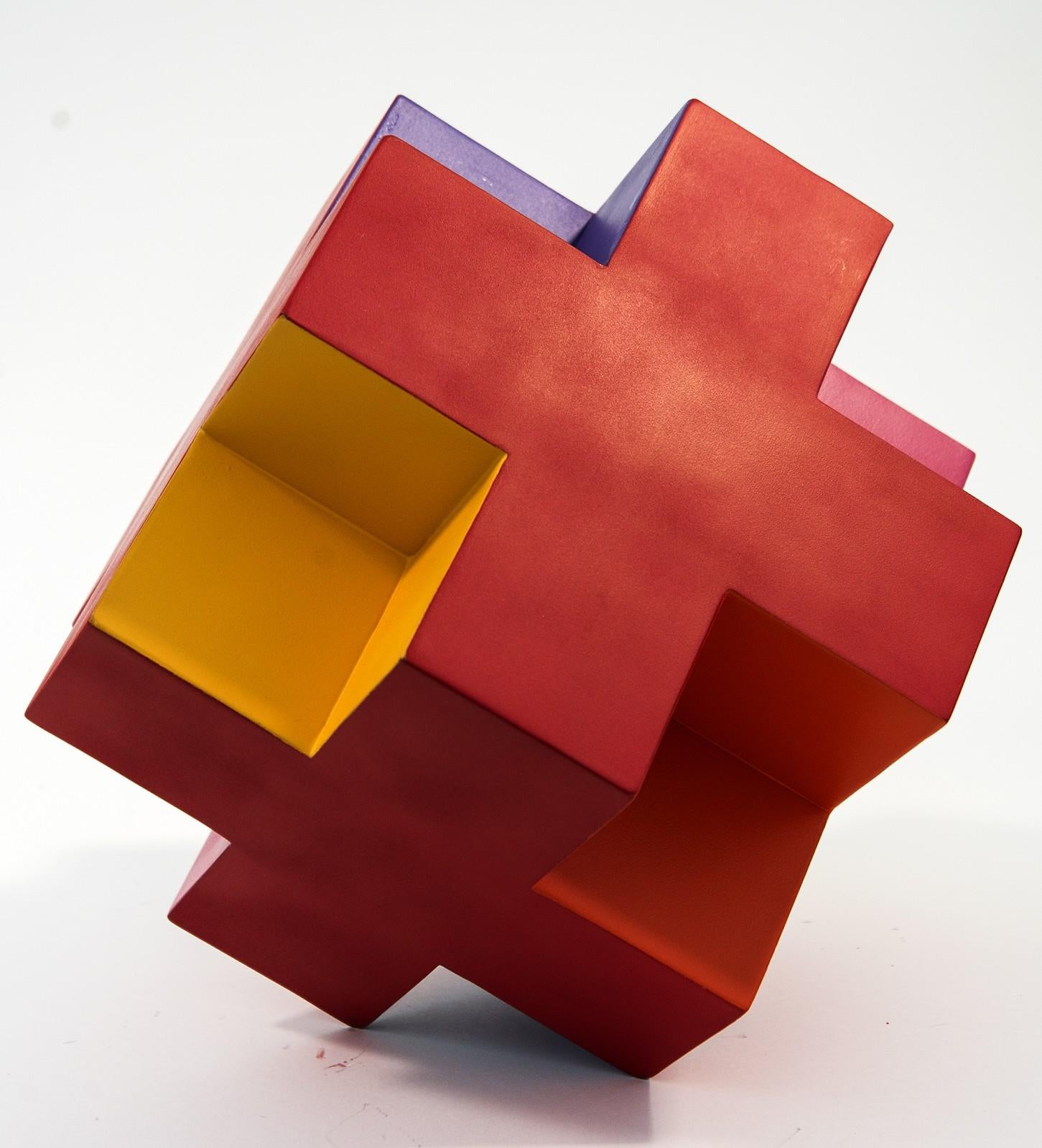 Multicube - géométrie colorée et entrecroisée, sculpture moderne en aluminium - Contemporain Sculpture par Philippe Pallafray