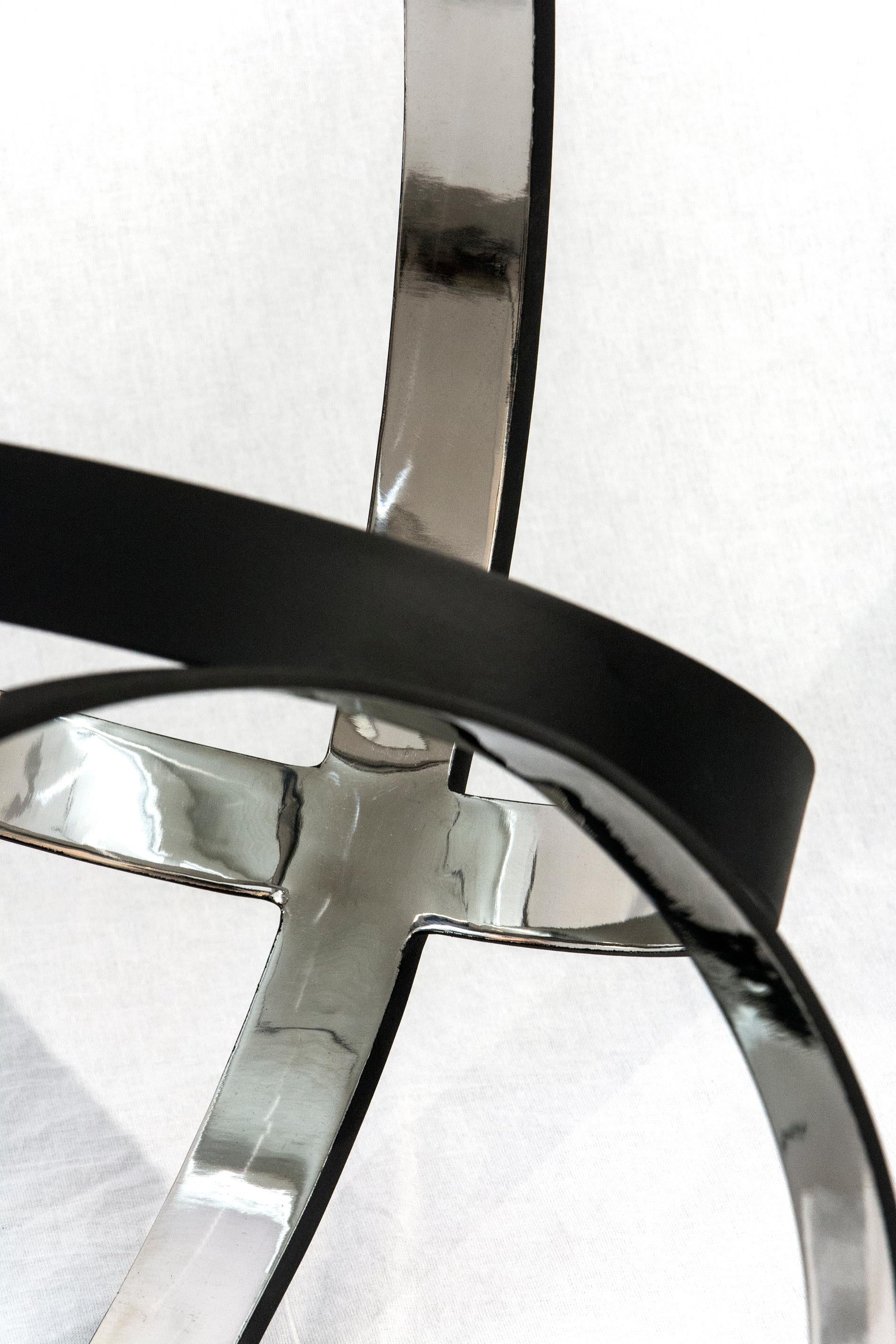 Temps Zero Black 6/10, acier inoxydable, anneaux, dessus de table, abstrait, sculpture en vente 3