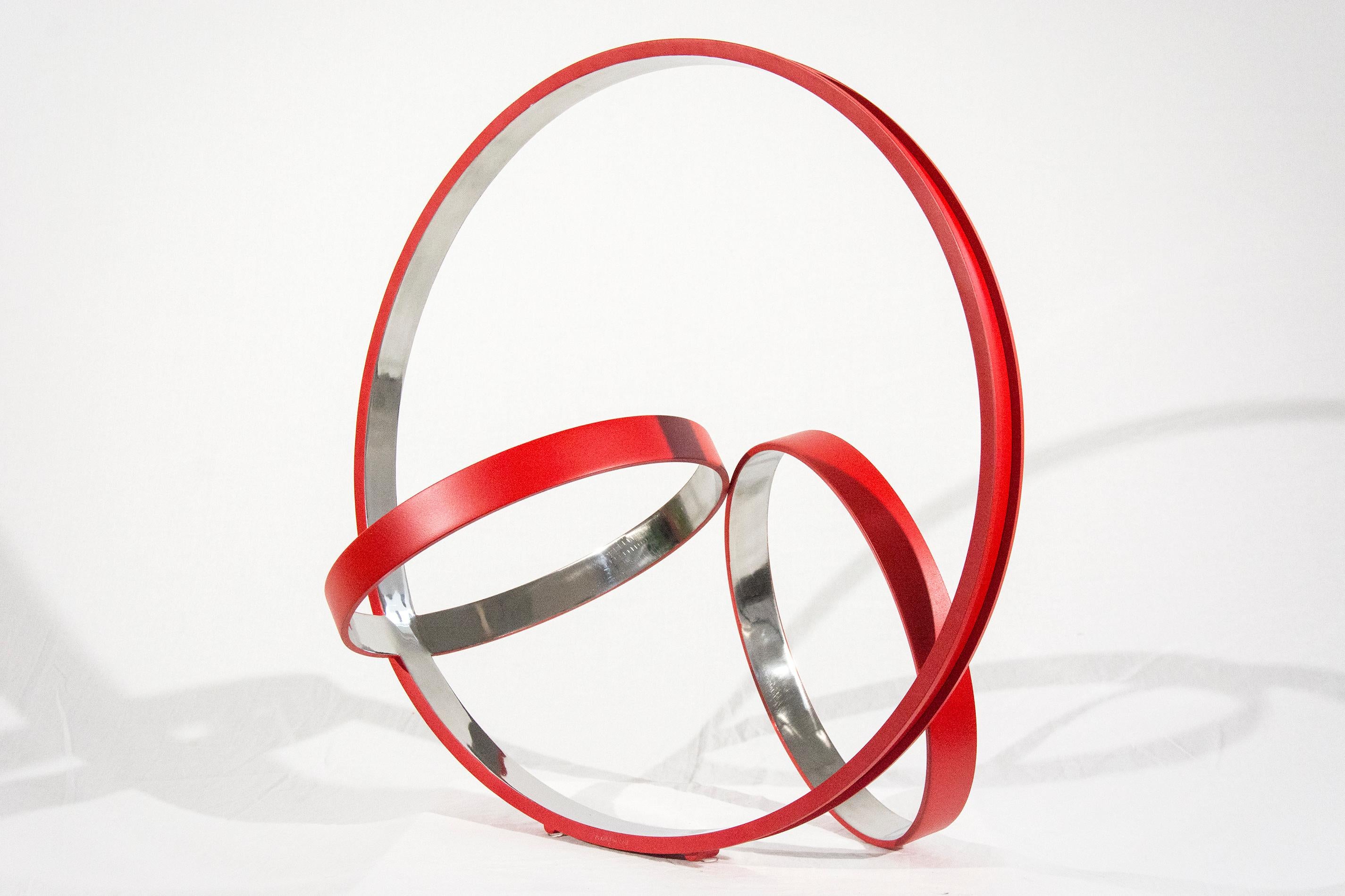 Trois anneaux Temps rouges Zero 2/10 - sculpture géométrique abstraite en acier inoxydable - Contemporain Sculpture par Philippe Pallafray