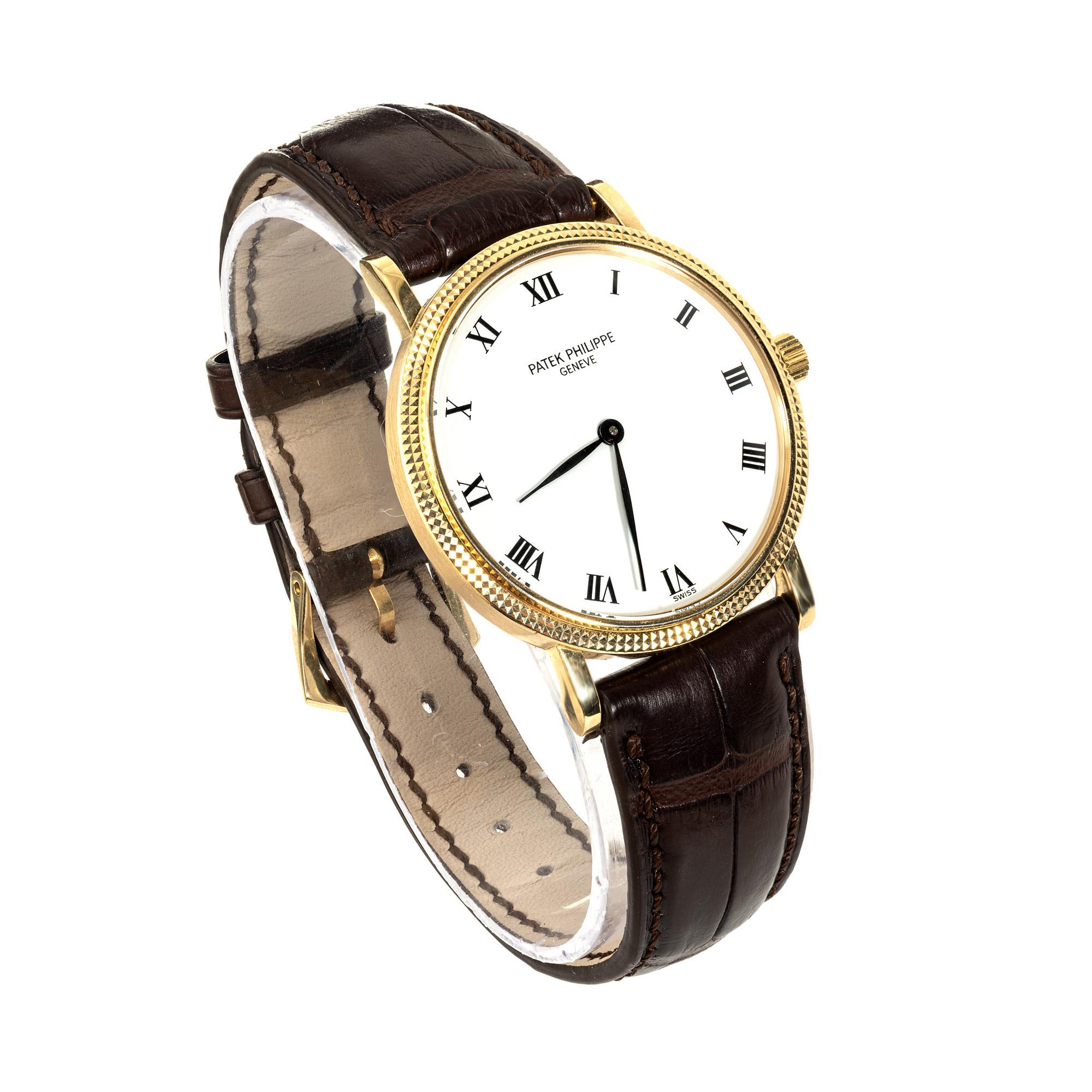 Patek Philippe Yellow Gold Calatrava Clous de Paris Mens Wristwatch Excellent état - En vente à Stamford, CT