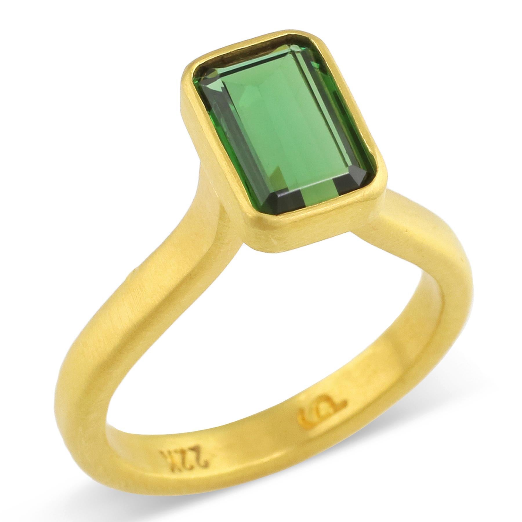 Artisan PHILIPPE SPENCER 1.7 Ct. Extra-Fine Tourmaline Statement Ring in 22K Gold For Sale
