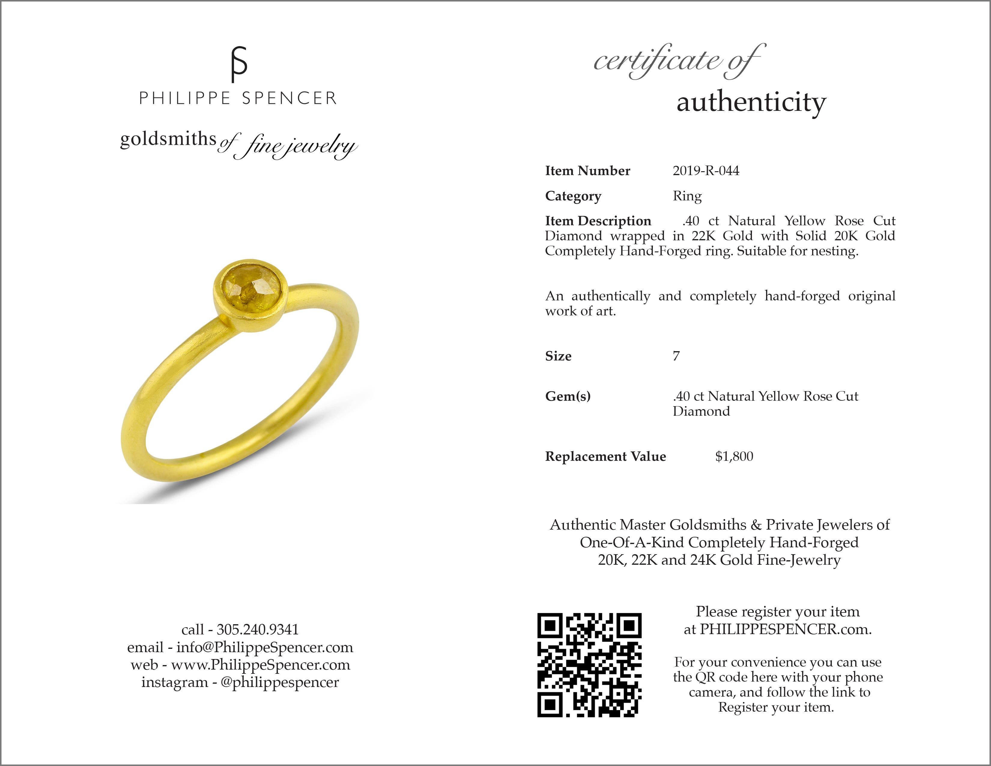 Artisan PHILIPPE SPENCER .40 Ct. Bague solitaire en or 22K et 20K avec diamant jaune en vente