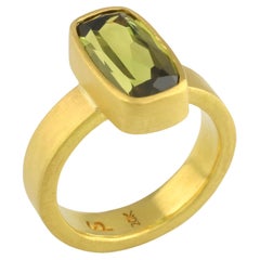 PHILIPPE SPENCER 5.17 Ct. Olive Tourmaline in 22K and 20K Gold Statement Ring