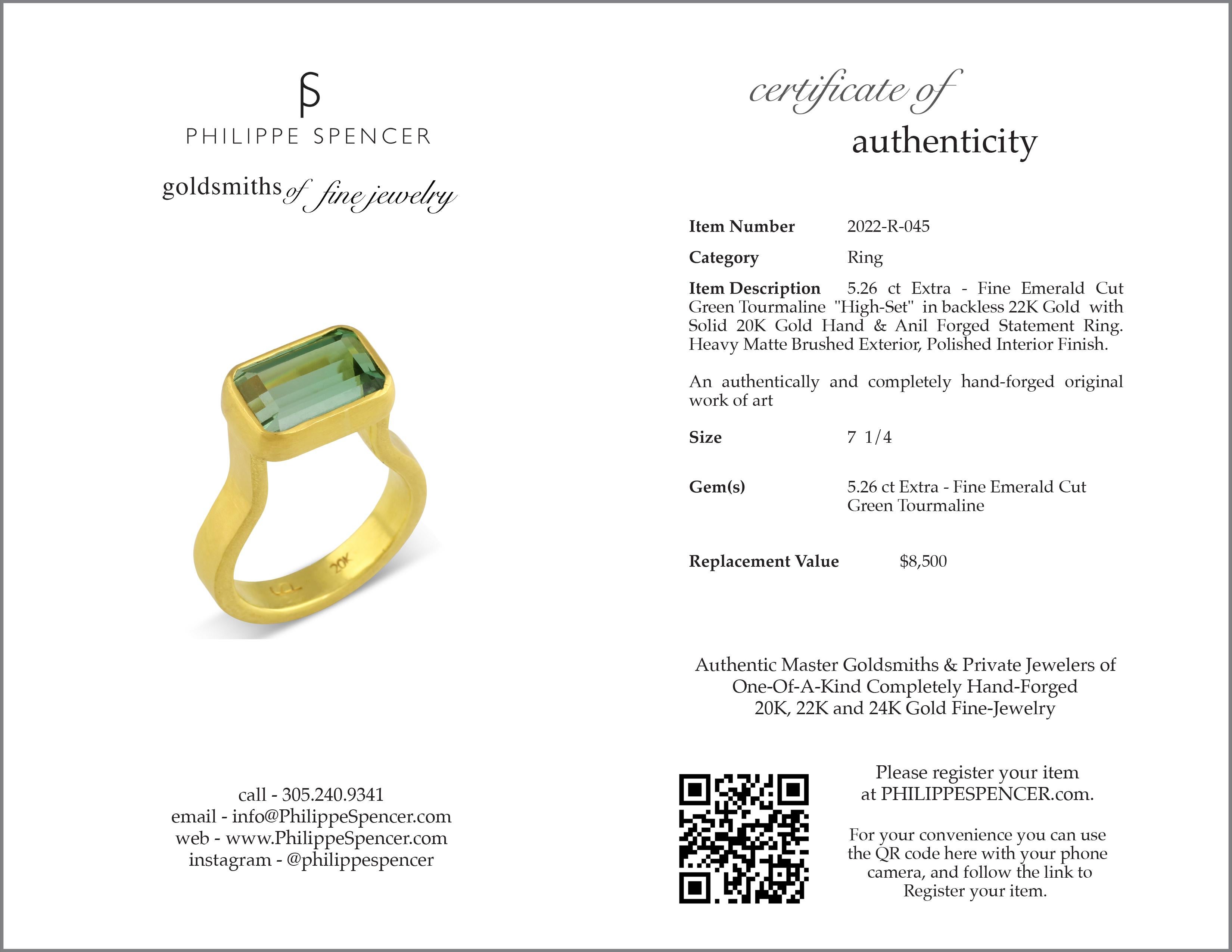 PHILIPPE SPENCER 5.26 Ct. Green Tourmaline in 22K and 20K Gold Statement Ring In New Condition For Sale In Key West, FL