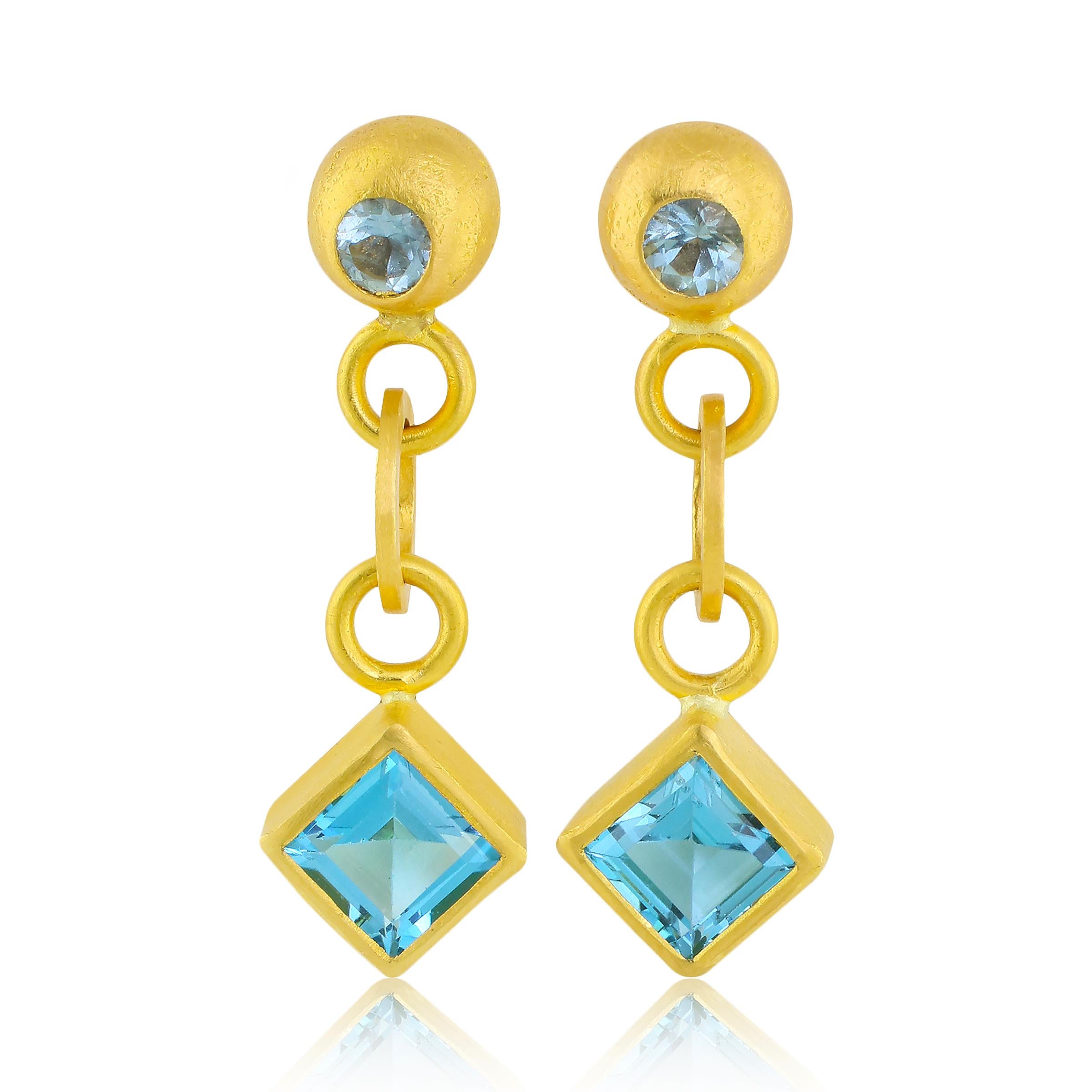Artisan PHILIPPE SPENCER Blue Topaz and Aquamarine in 22K & 20K Gold Dangling Earrings For Sale