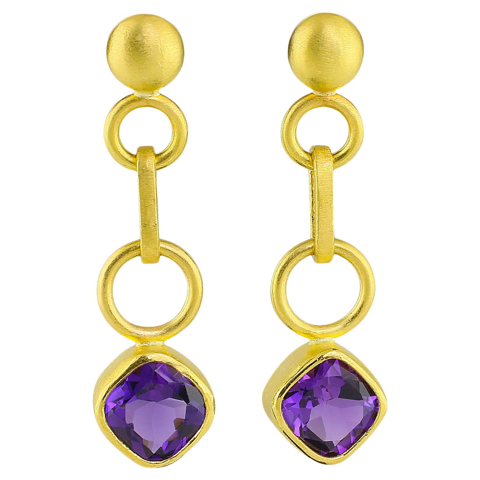 PHILIPPE SPENCER Pure 22K Gold & Amethyst Dangling Earrings For Sale