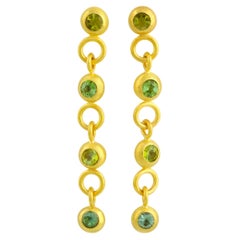 PHILIPPE SPENCER Boucles d'oreilles pendantes en or pur 22K et tourmaline verte