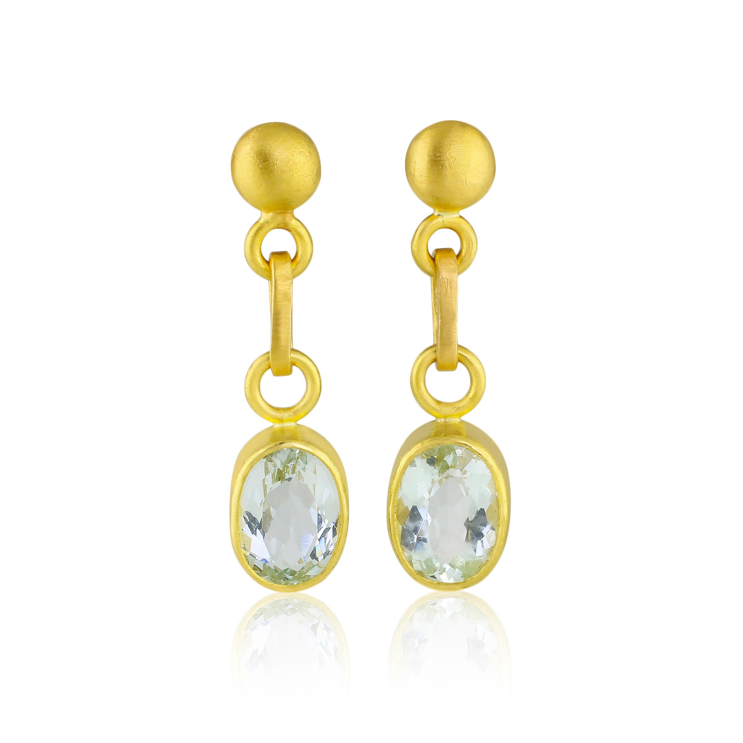 PHILIPPE SPENCER - Pure 22K Gold One-Of-A-Kind Dangling Statement Earrings with backless set 6.62 Ct. Total Oval Aquamarines. 18K Post Back & Friction Nut for durability.

These beautiful and unique Hand-Forged Dangling Statement Earrings are 1.5