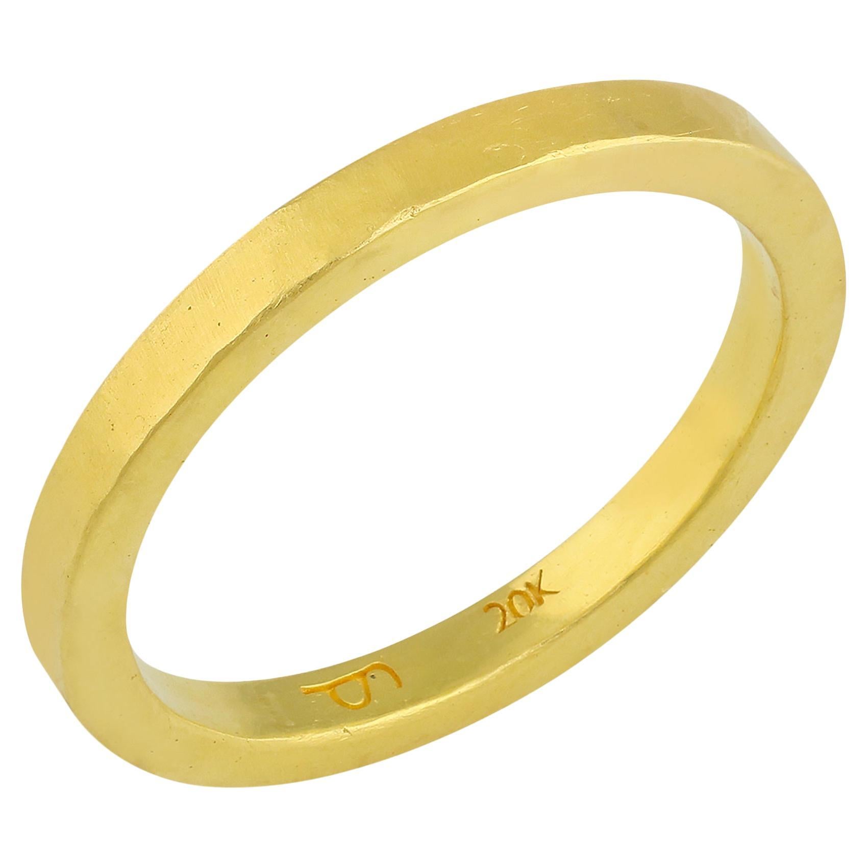 PHILIPPE SPENCER Solid 20K Gold Hand Hammered-Finish 2.5mm x 2.25mm Band For Sale