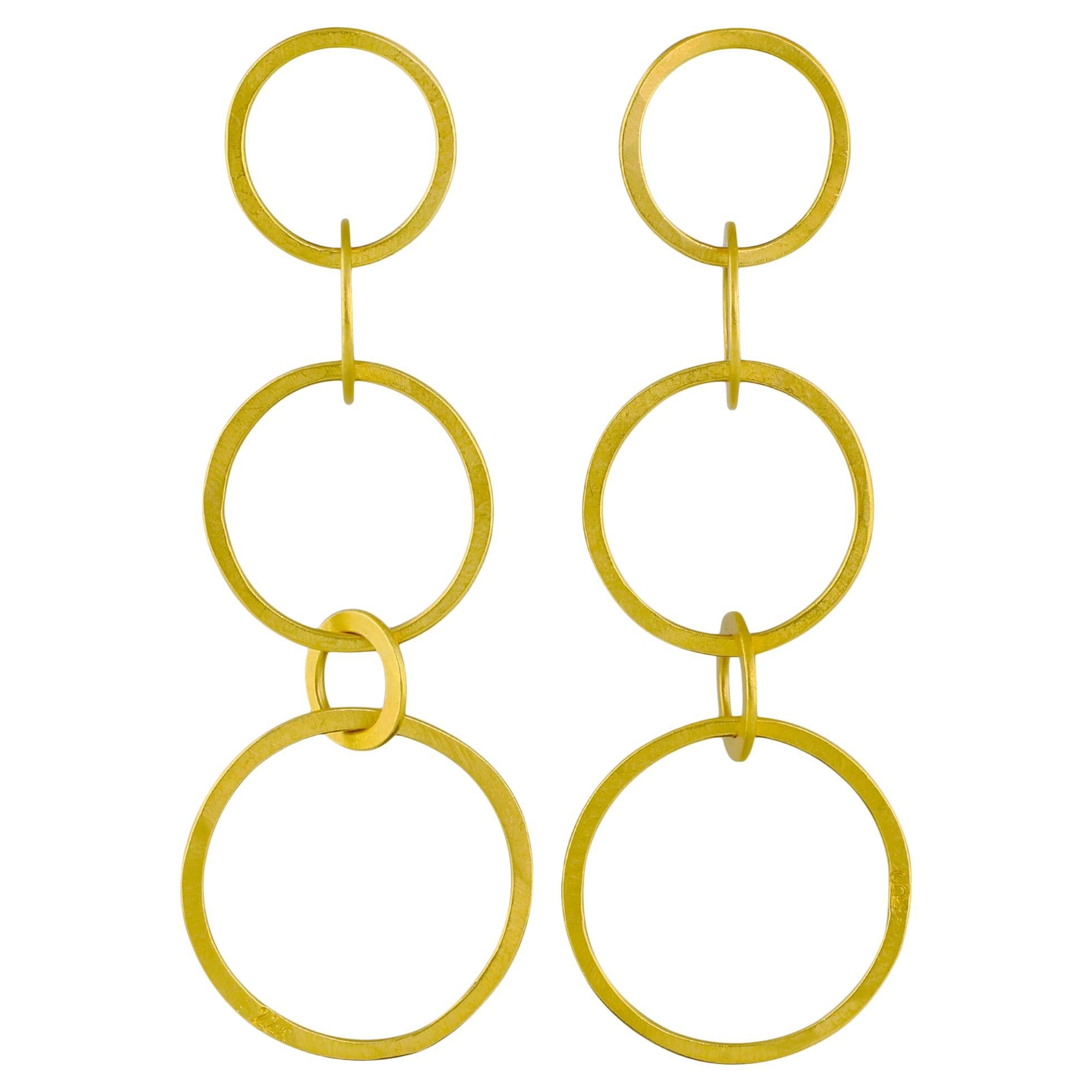 PHILIPPE SPENCER Boucles d'oreilles pendantes en or massif 22K à 5 anneaux forgées à la main