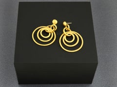 PHILIPPE SPENCER Solid 22K Gold Graduating Hoop Dangling Earrings