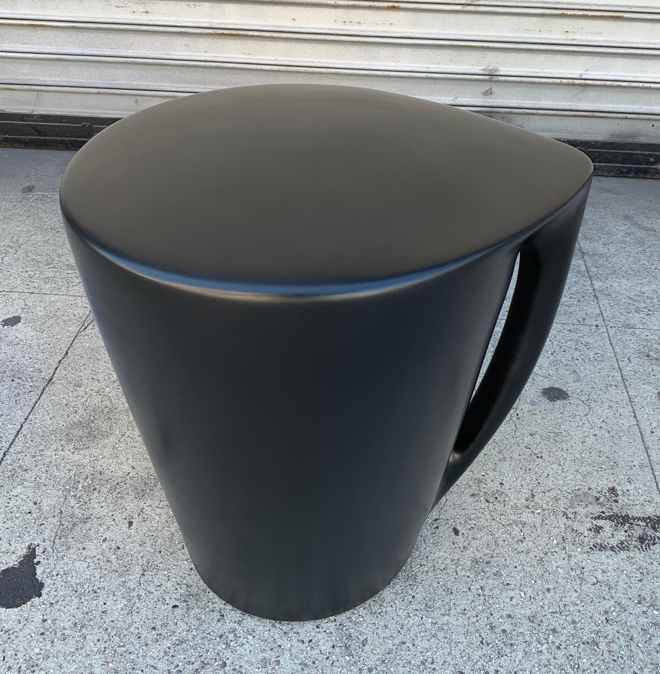 Philippe Starck 2008 Miss T XO icon porcelain seat or object d’art, made in France and also available in silver and black, we have a total of 1 in gold, 2 in black and 2 in silver.
Measures: 17” high x 15” wide x 17” deep.