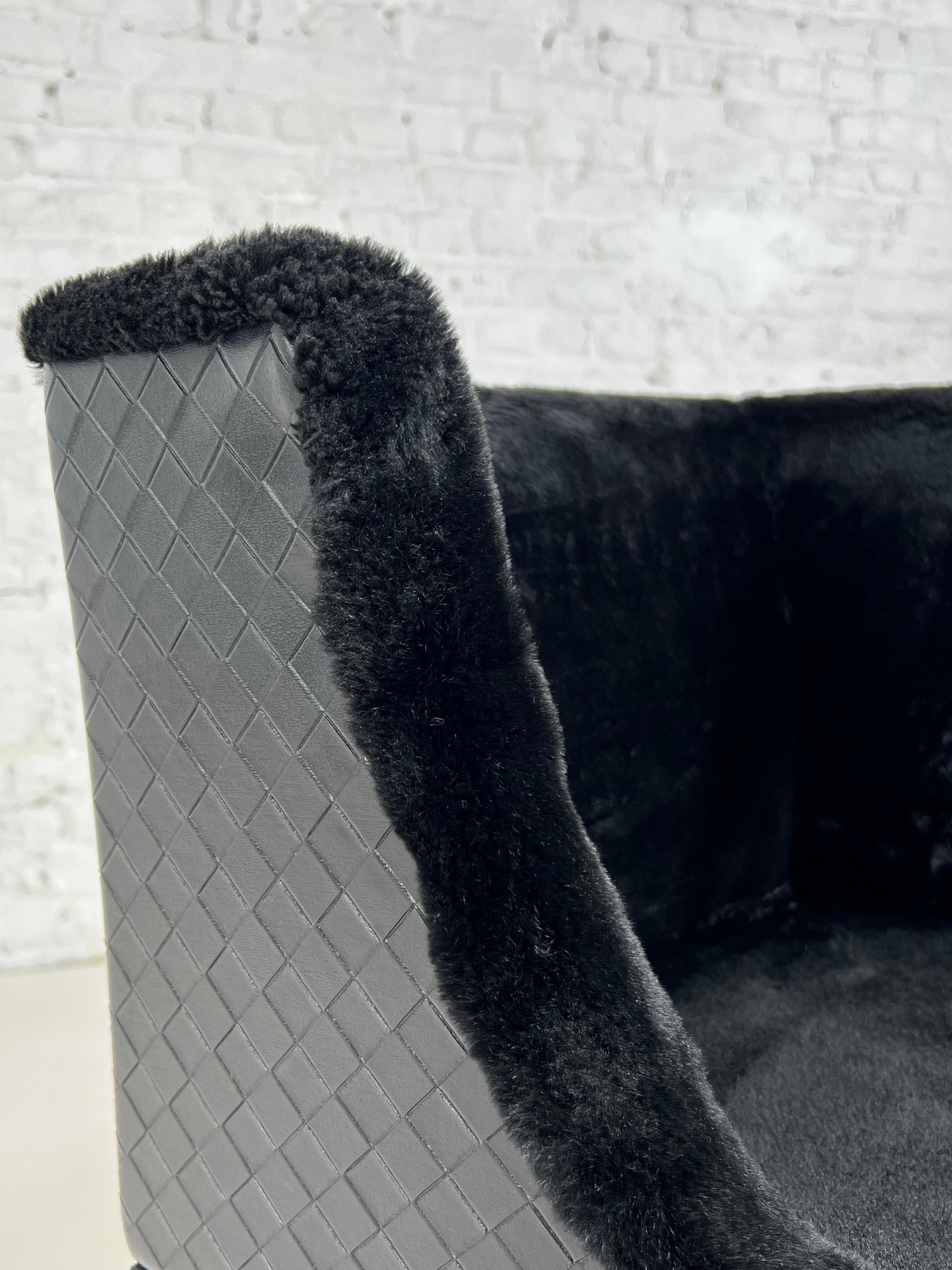 Philippe Starck and Lenny Kravitz Design Mademoiselle Kravitz Chairs for Kartell 3