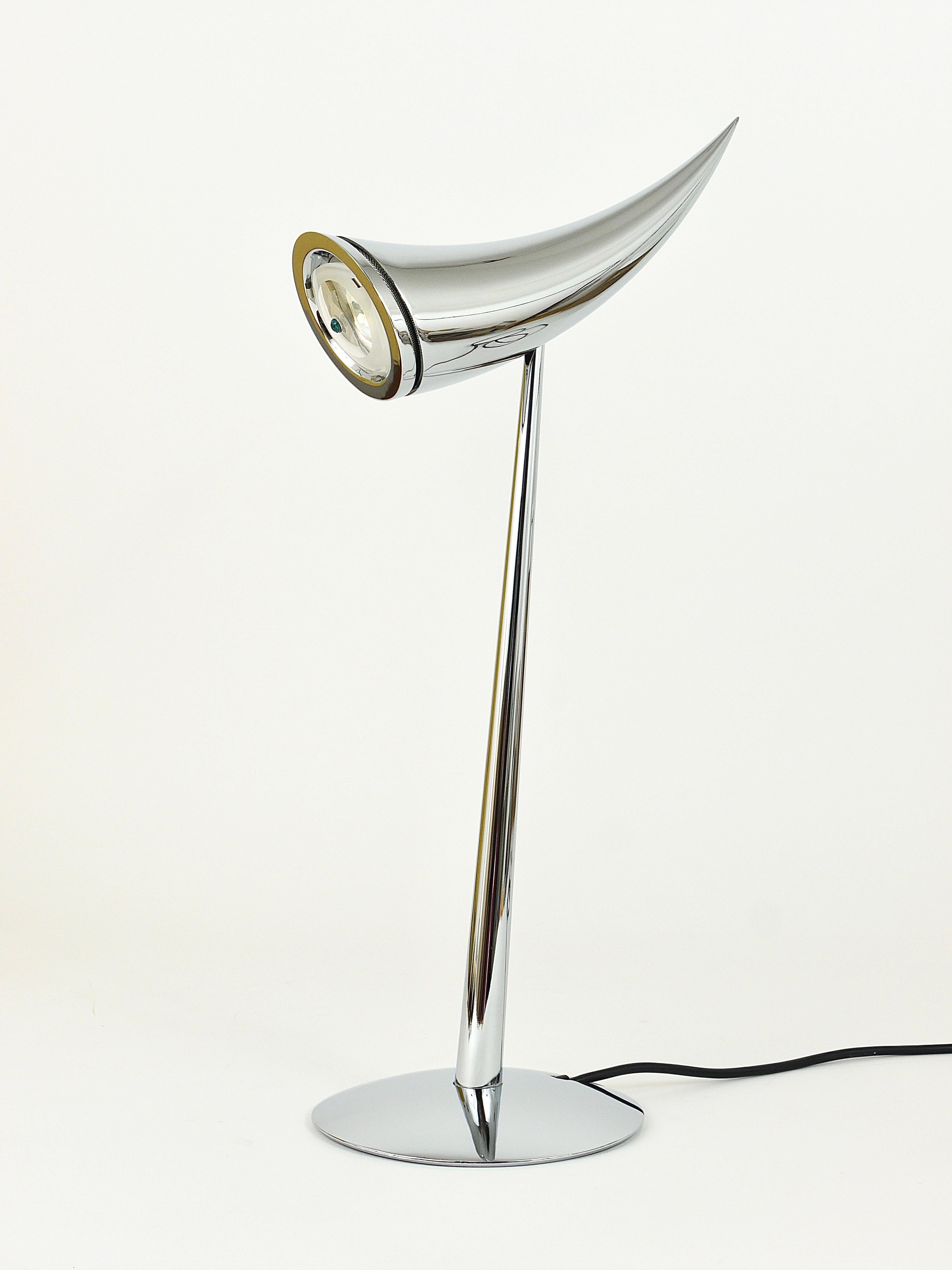 Lampe de bureau Ara de Philippe Starck, chrome, post-moderne par Flos Italie, années 1980 3