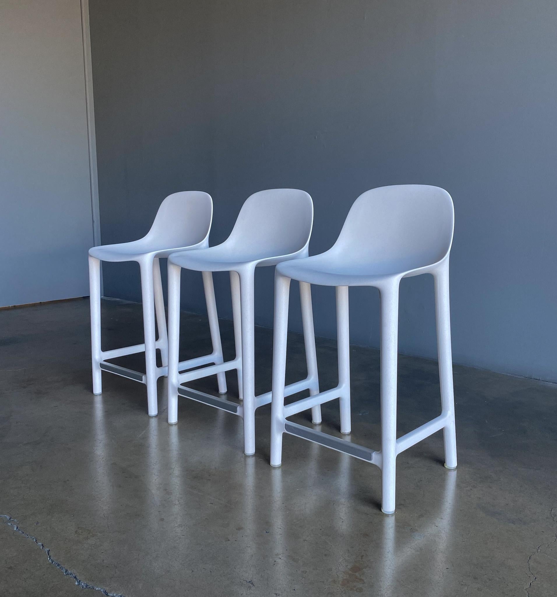 Philippe Starck Broom Barstools in White for Emeco, 'Set of Three' 5