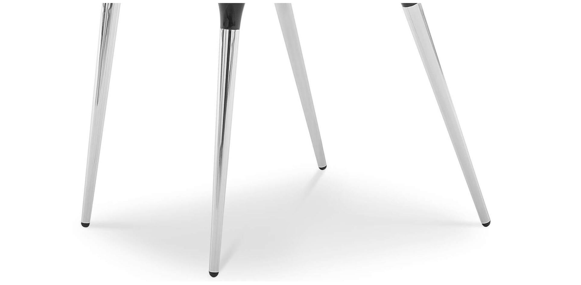 Philippe Starck Caprice 245 Chair For Cassina In New Condition For Sale In Barcelona, Barcelona