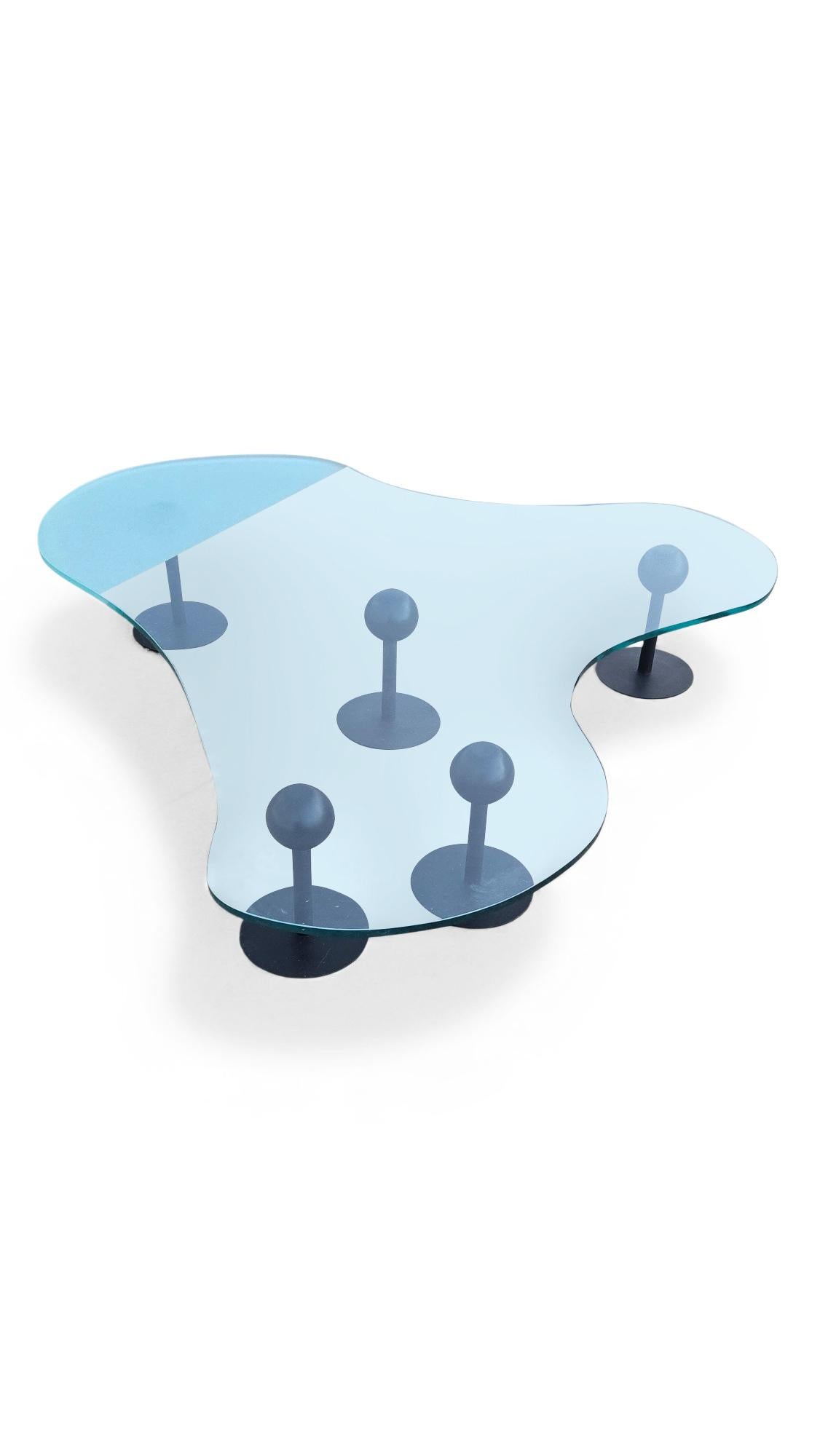20ième siècle Philippe Starck for Disform 'Pepper Young' Coffee Table en vente