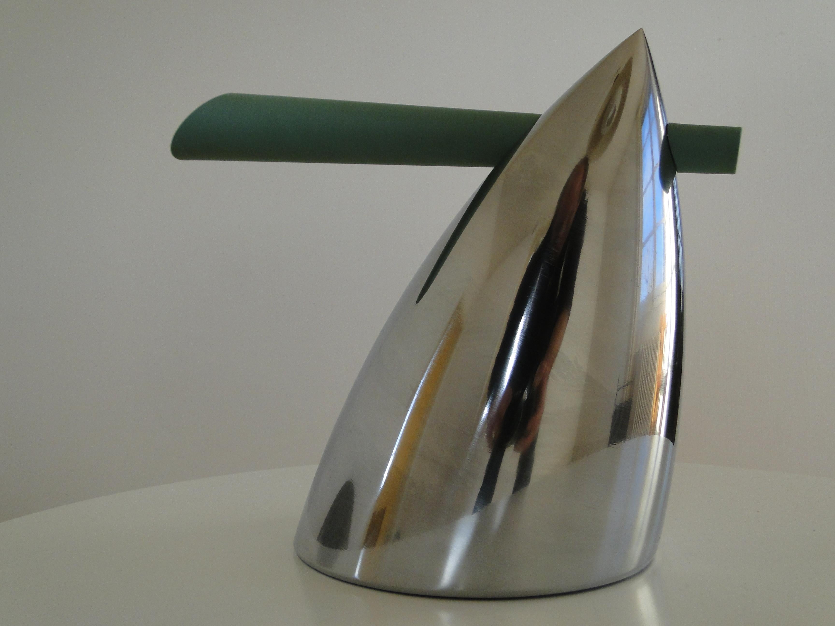 Philippe Starck Hot Bertaa Kettle for Alessi Postmodern In Good Condition In Lège Cap Ferret, FR