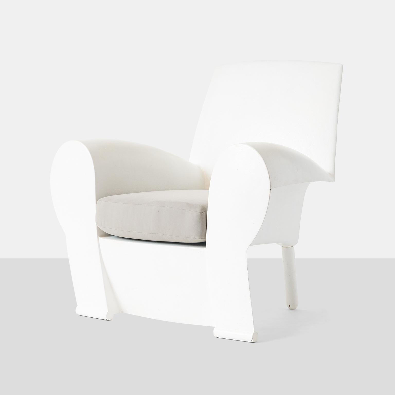 A pair of fiberglass Richard III lounge chairs, by Philippe Starck. Open at the side, and supported by two back legs with a thin fiberglass front side, creating a fun silhouette.
Priced as a pair.