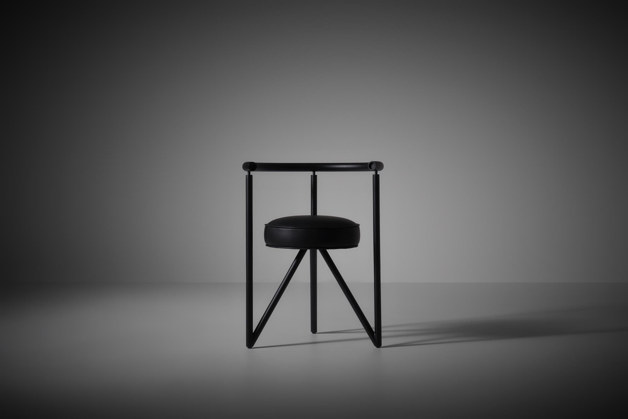 Philippe Starck 'Miss Dorn' Stühle für Disform, 1982  - Viererpack im Angebot 3