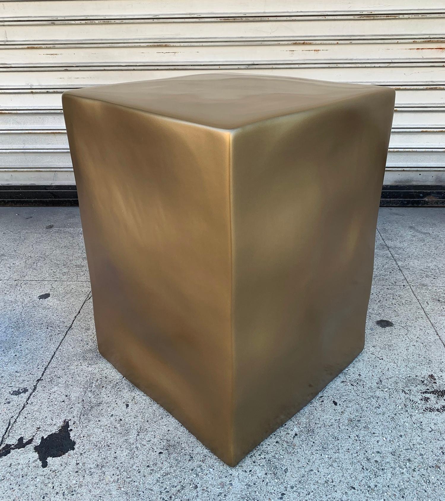 Philippe Starck “Mr Knorr” XO icon porcelain seat or object d’art, made in France, we have a total of 2 in gold
Available for immediate purchase.
Measures: 20.5” high x 15” wide x 15” deep.
 