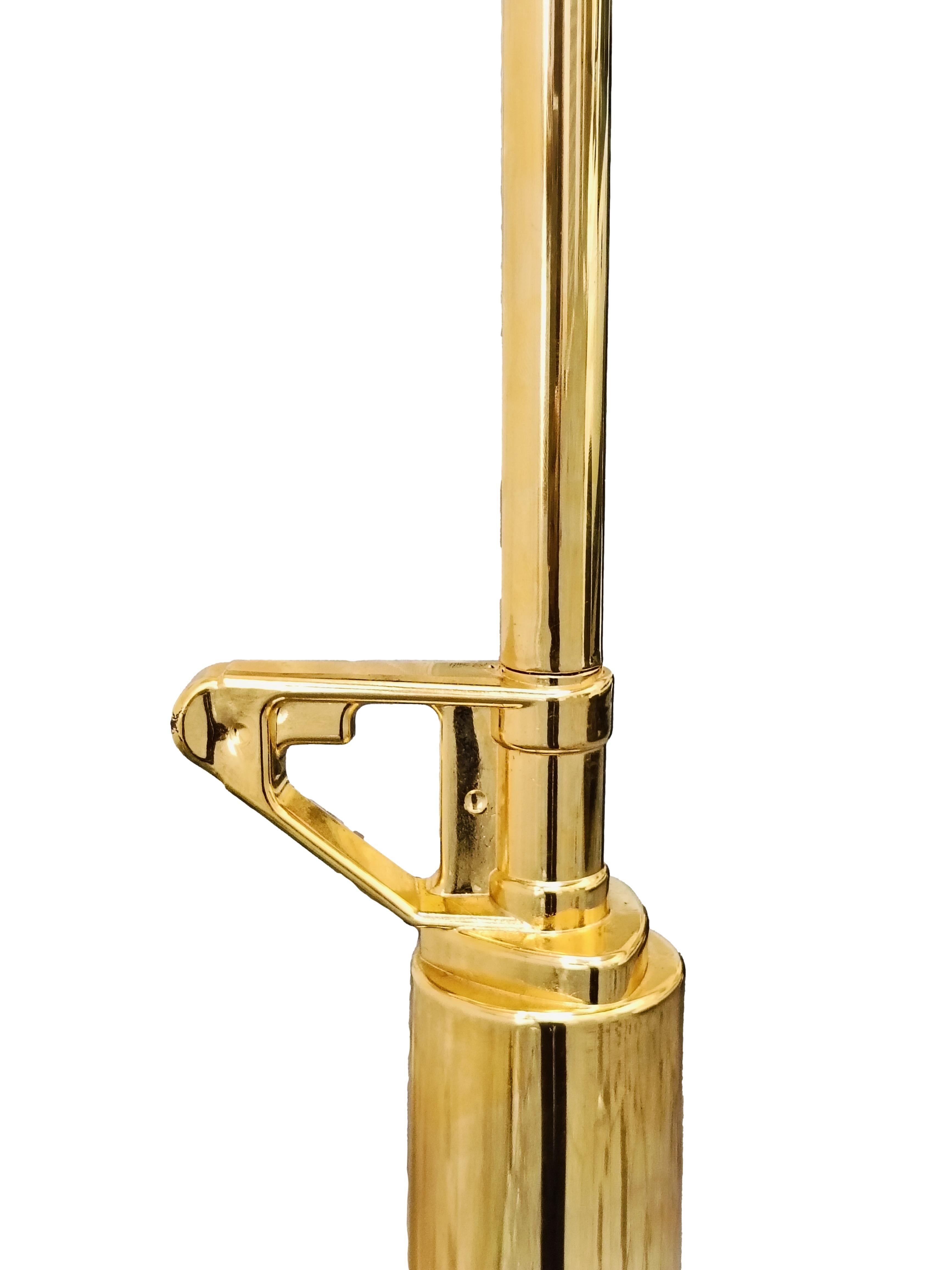 Postmoderne Philippe Starck for Flos Floor Lamp 'Guns Lounge M16', Italie, années 2000 en vente