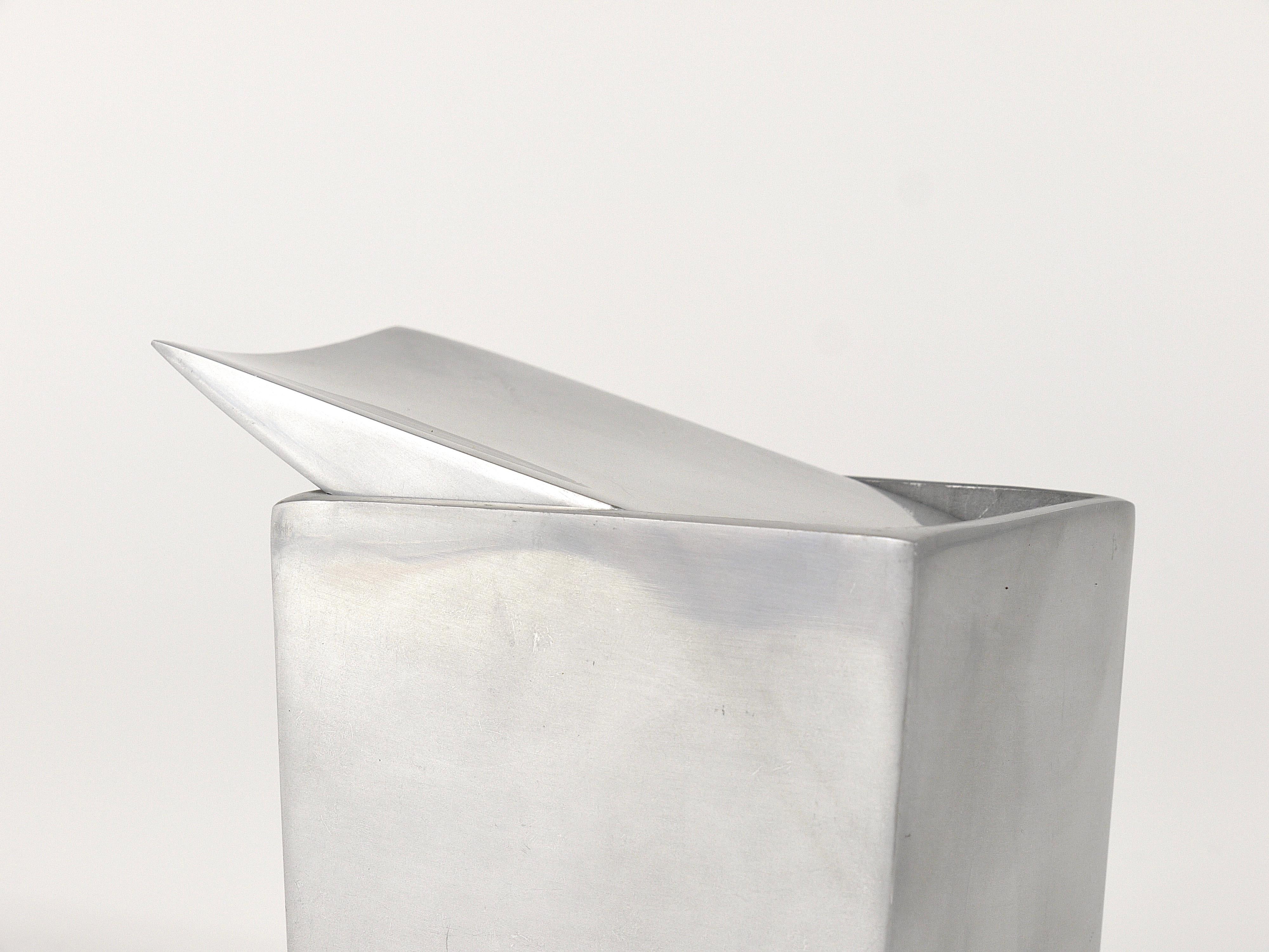 Cendrier postmoderne Ray Hollis pour l'hôtel Royalton, XO, de Philippe Starck, 1986 2