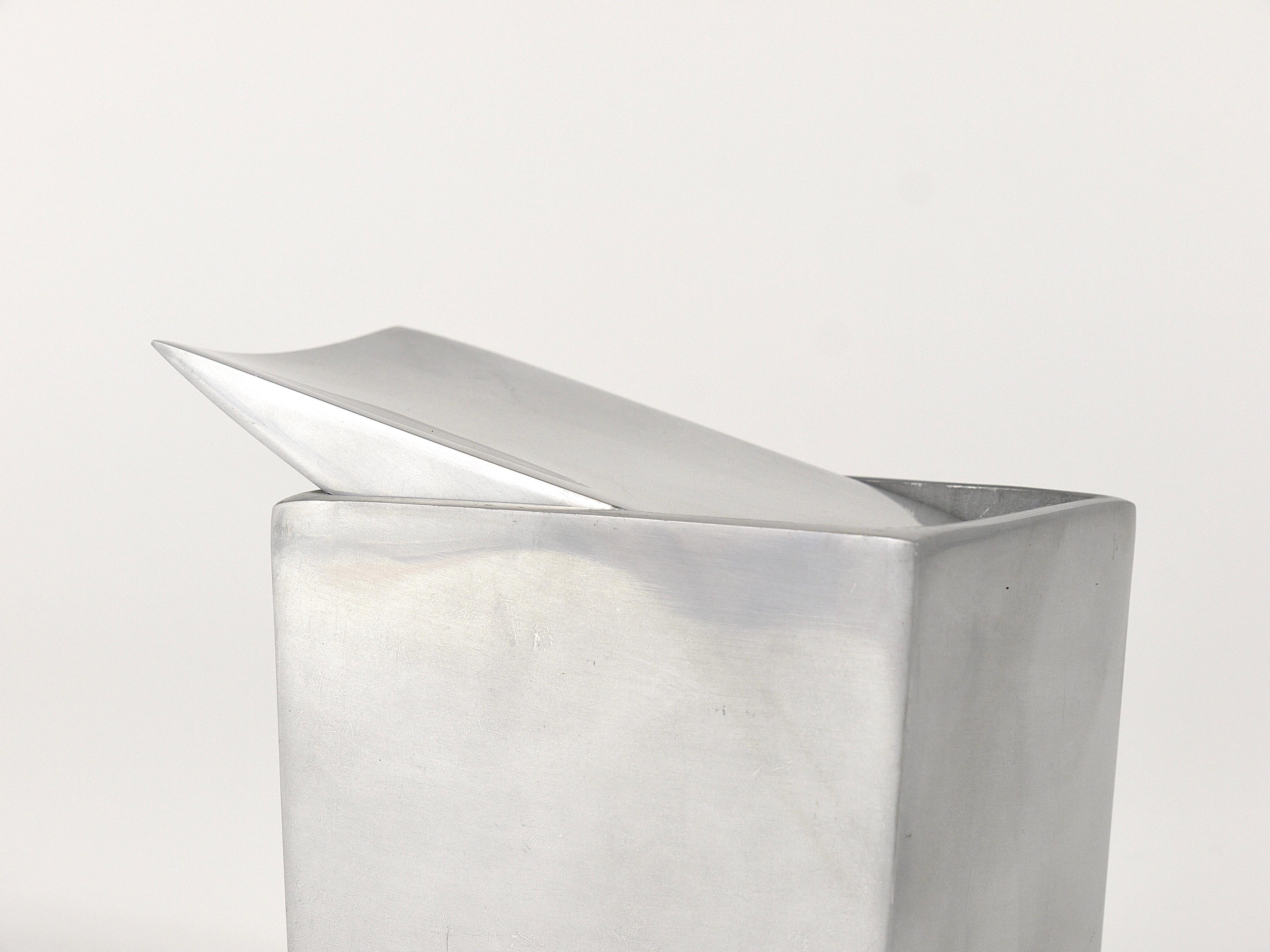 Philippe Starck Postmodern Ray Hollis Ashtray for the Royalton Hotel, XO, 1986 2