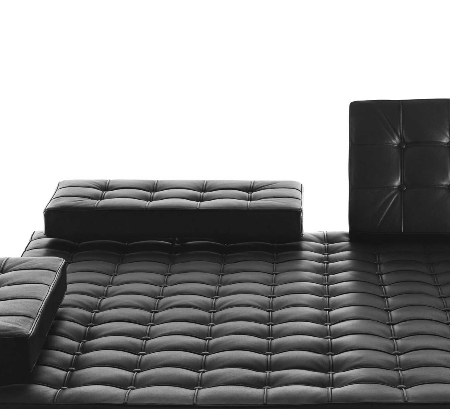 Philippe Starck Privé Sofa For Cassina For Sale 3