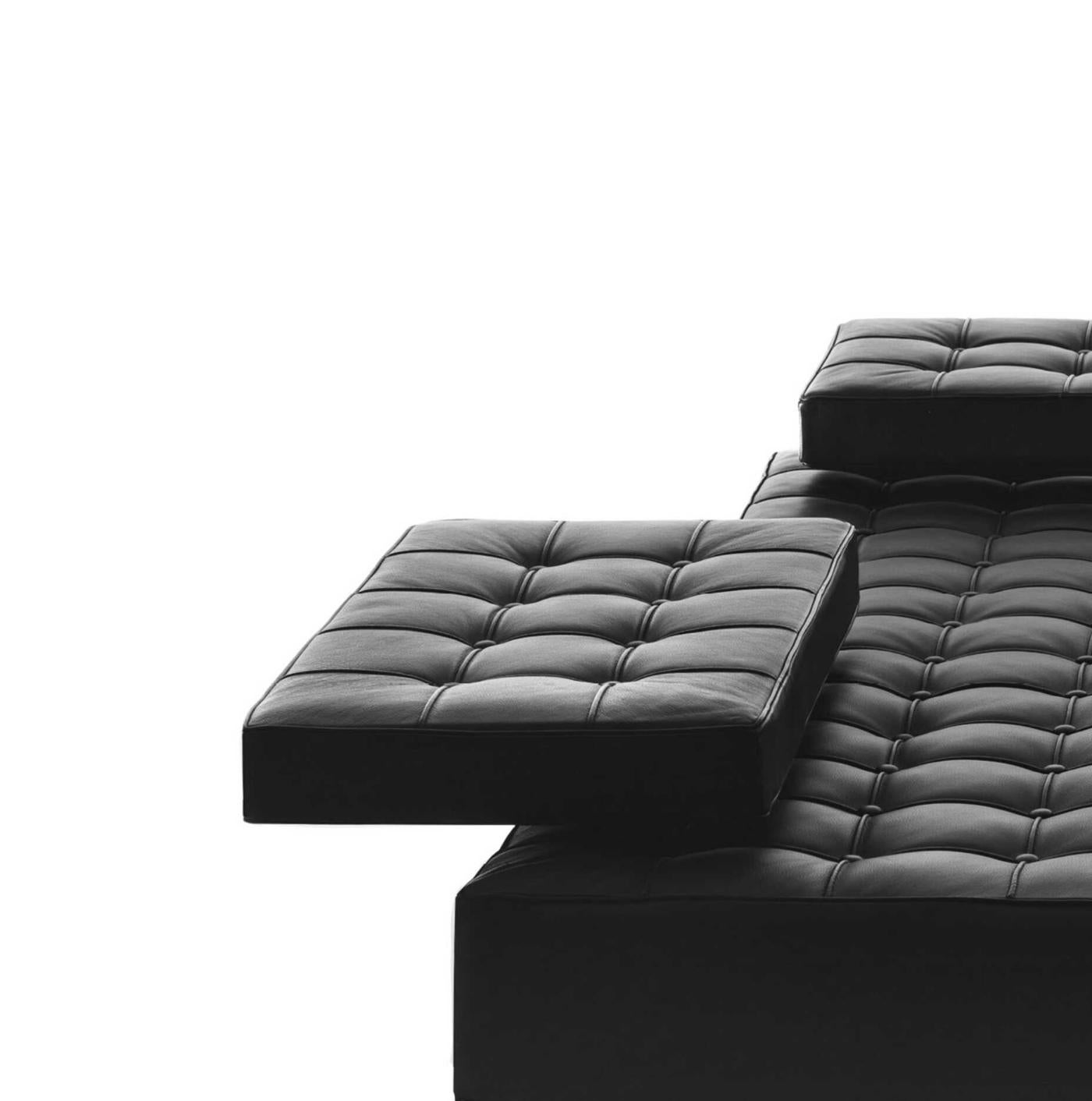 Philippe Starck Privé Sofa For Cassina For Sale 6