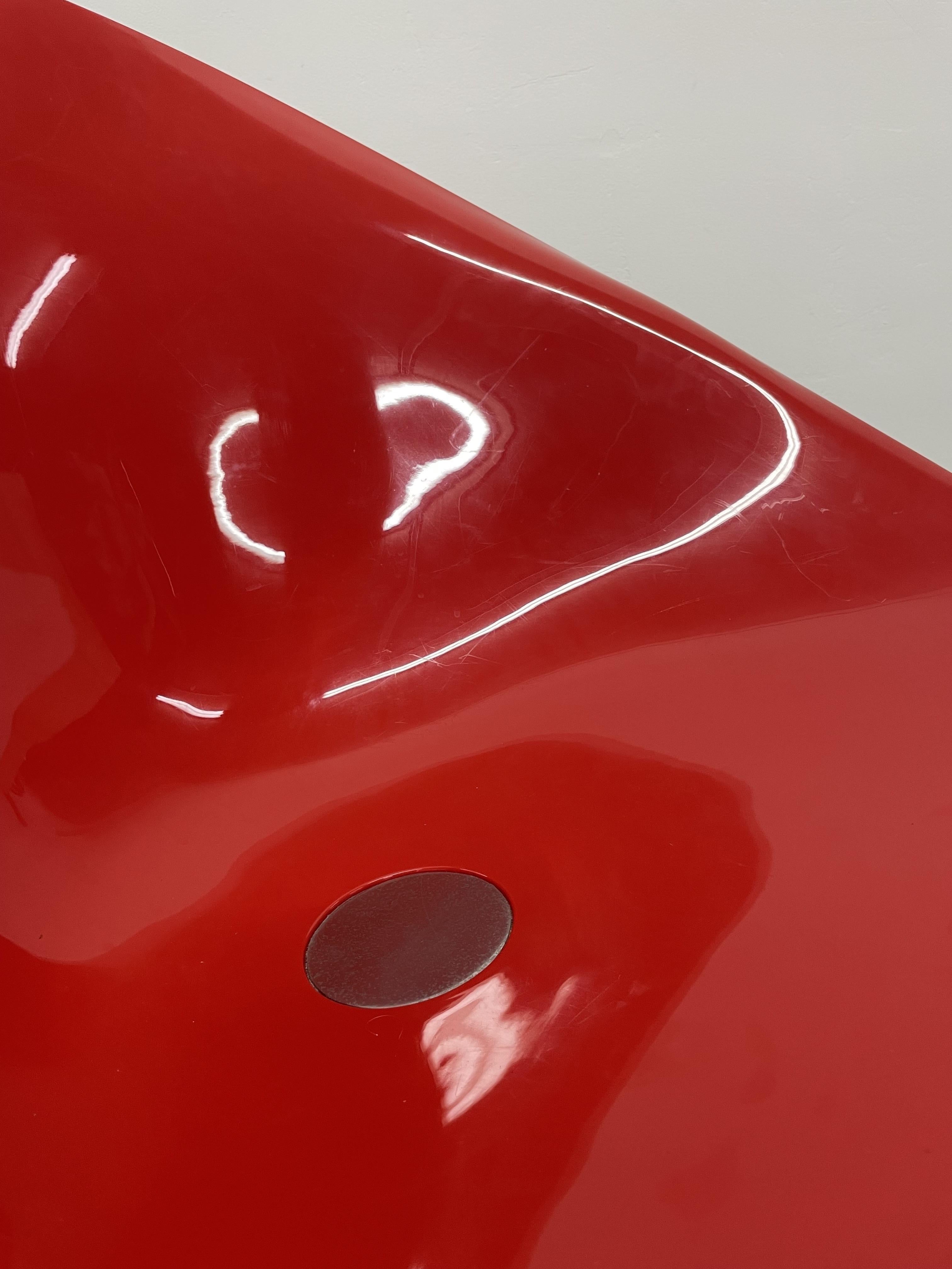 Philippe Starck für Kartell: Rote Eros-Stühle mit Aluminiumsockeln, Paar 5