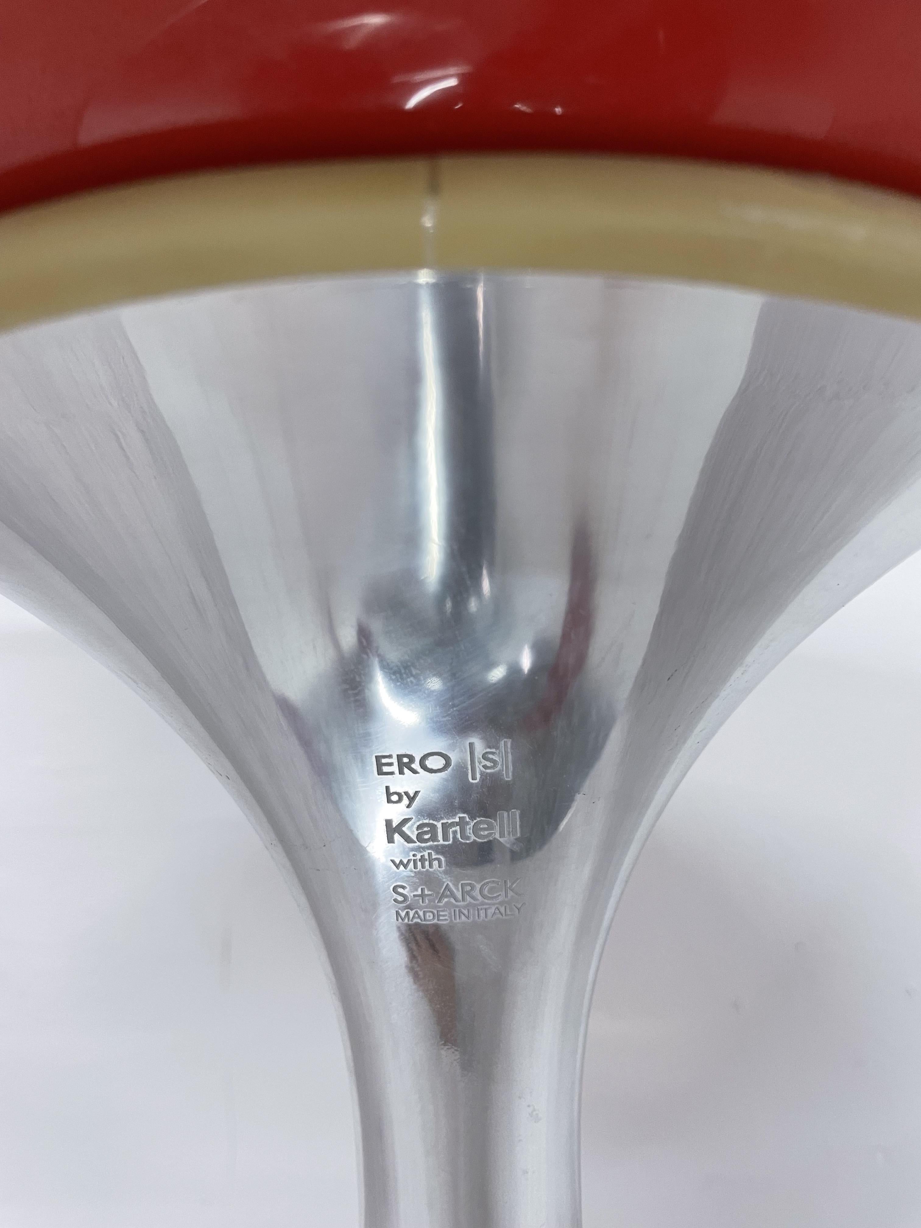 Philippe Starck für Kartell: Rote Eros-Stühle mit Aluminiumsockeln, Paar 1