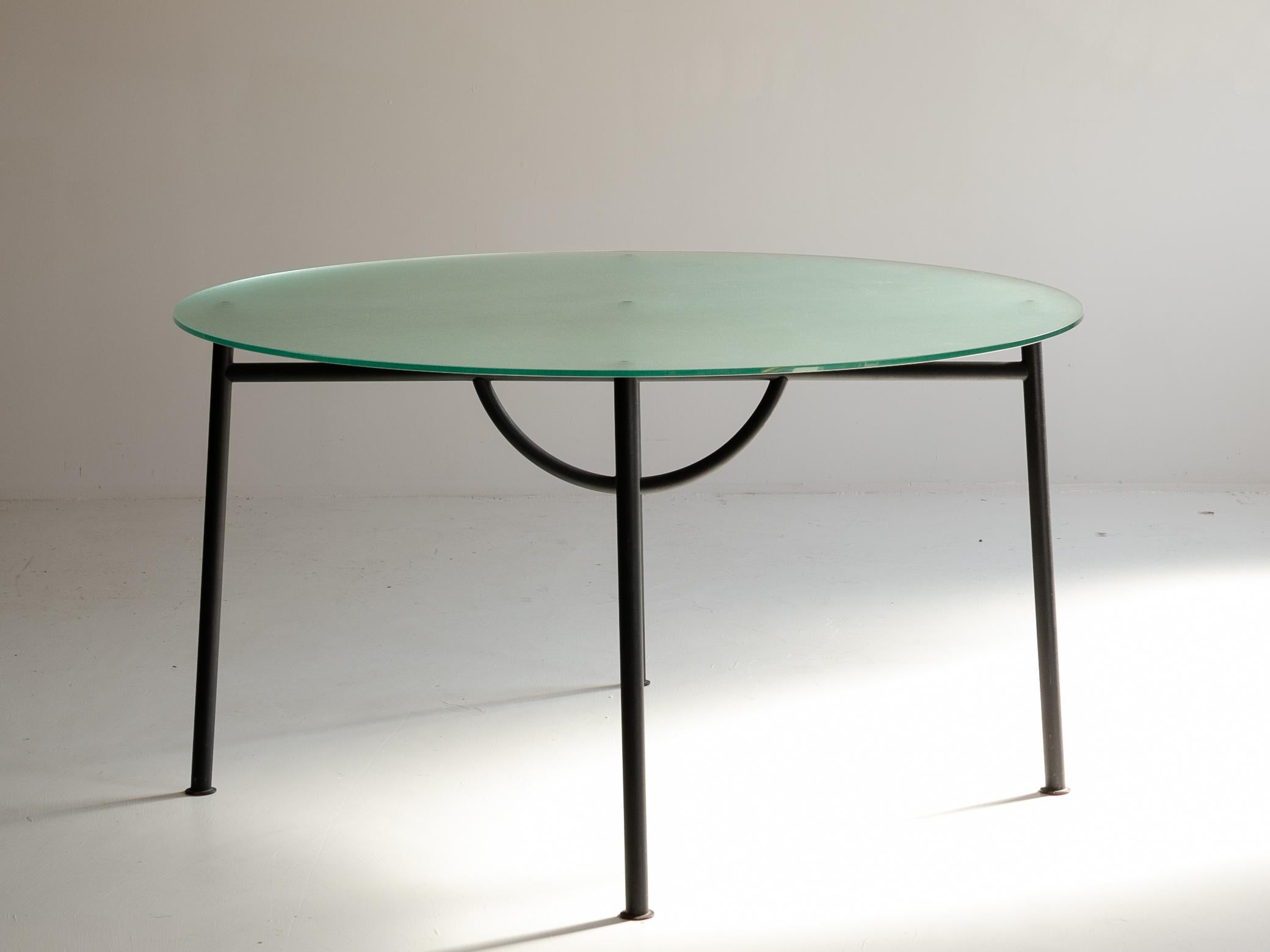 Italian Philippe Starck Table model 'Nina Freed' For Sale