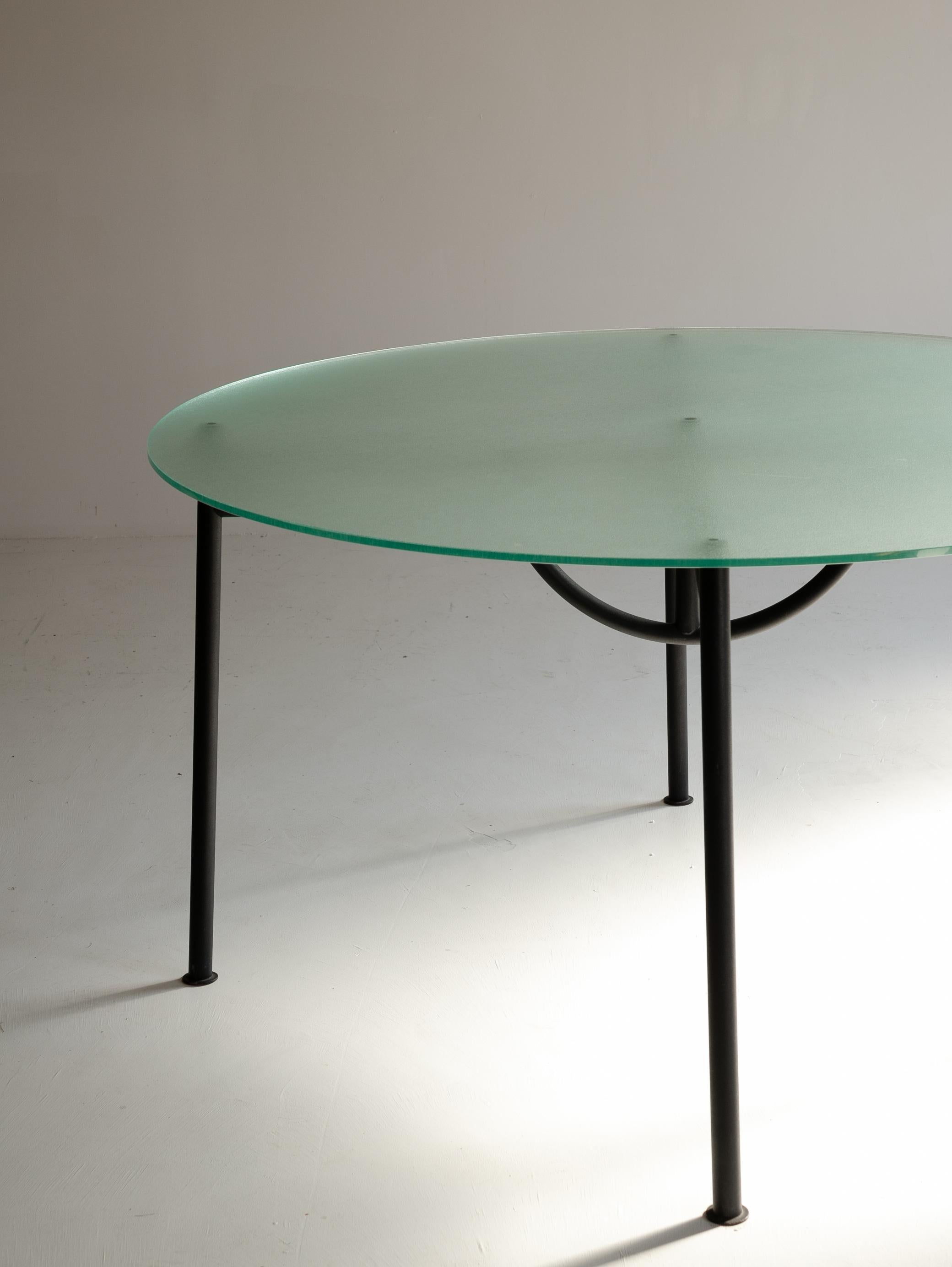 20th Century Philippe Starck Table model 'Nina Freed' For Sale