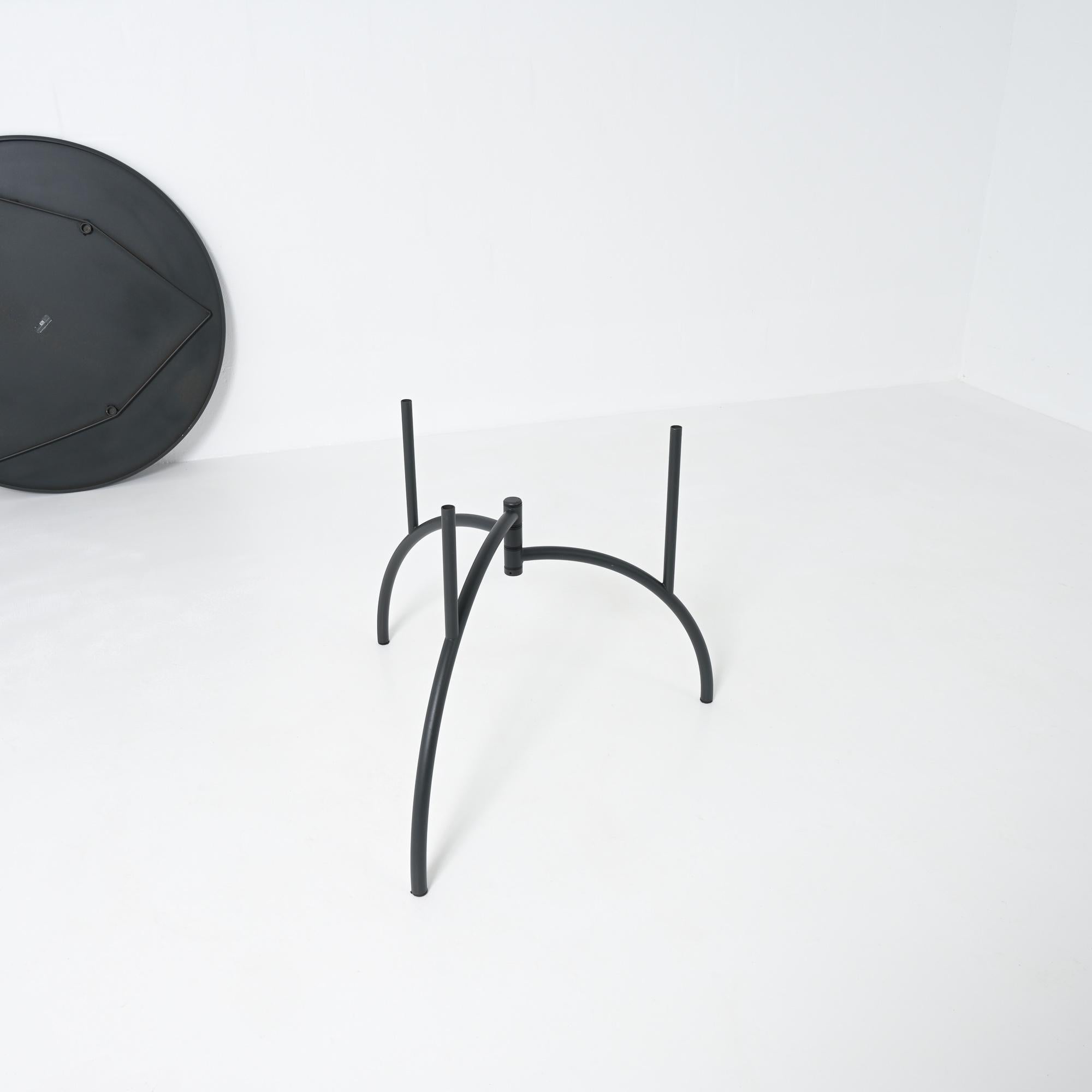 Philippe Starck Tippy Jackson Tisch 1982 im Angebot 8