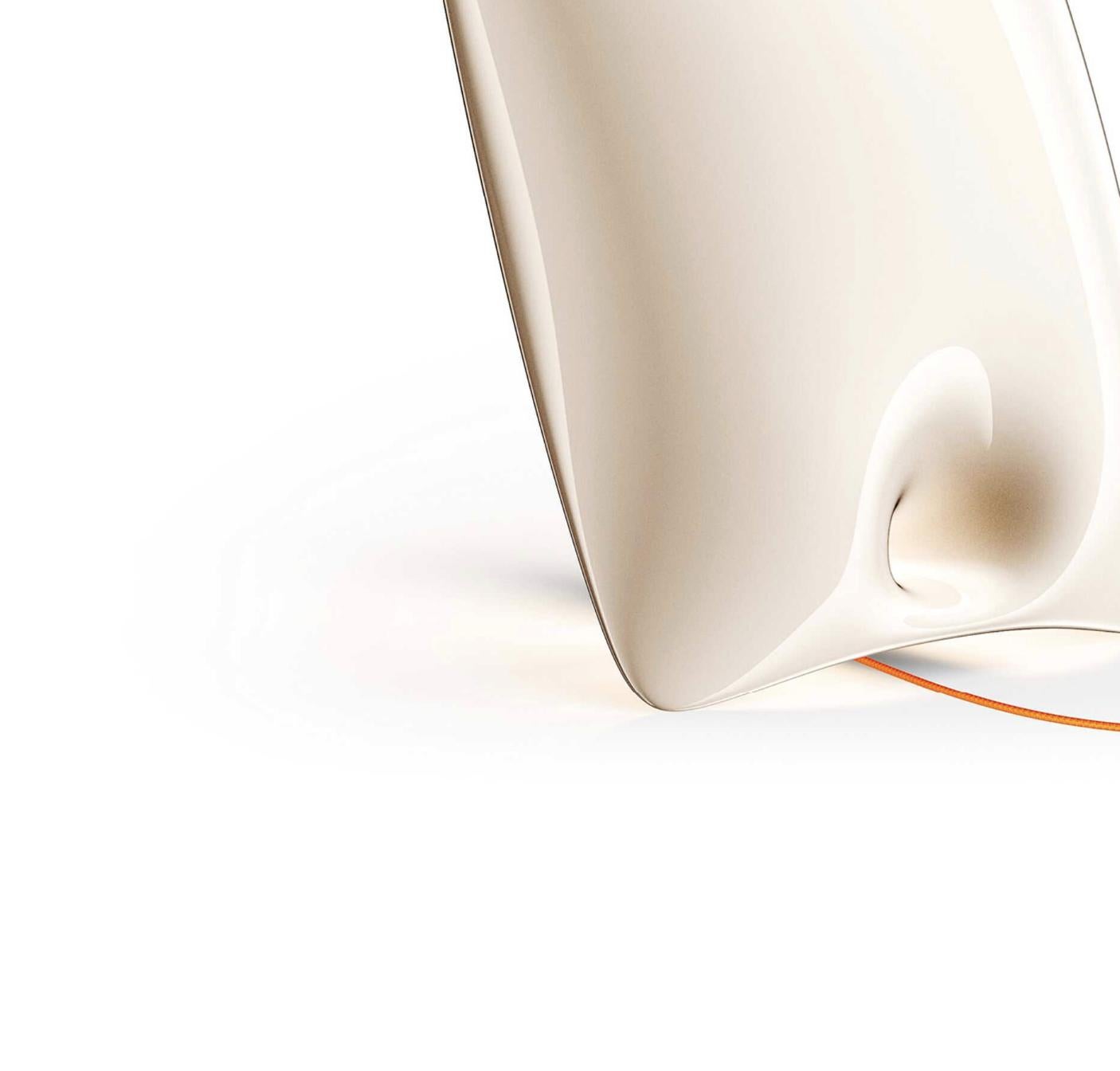 Philippe Starck Valor. S Table Lamp For Cassina In New Condition For Sale In Barcelona, Barcelona
