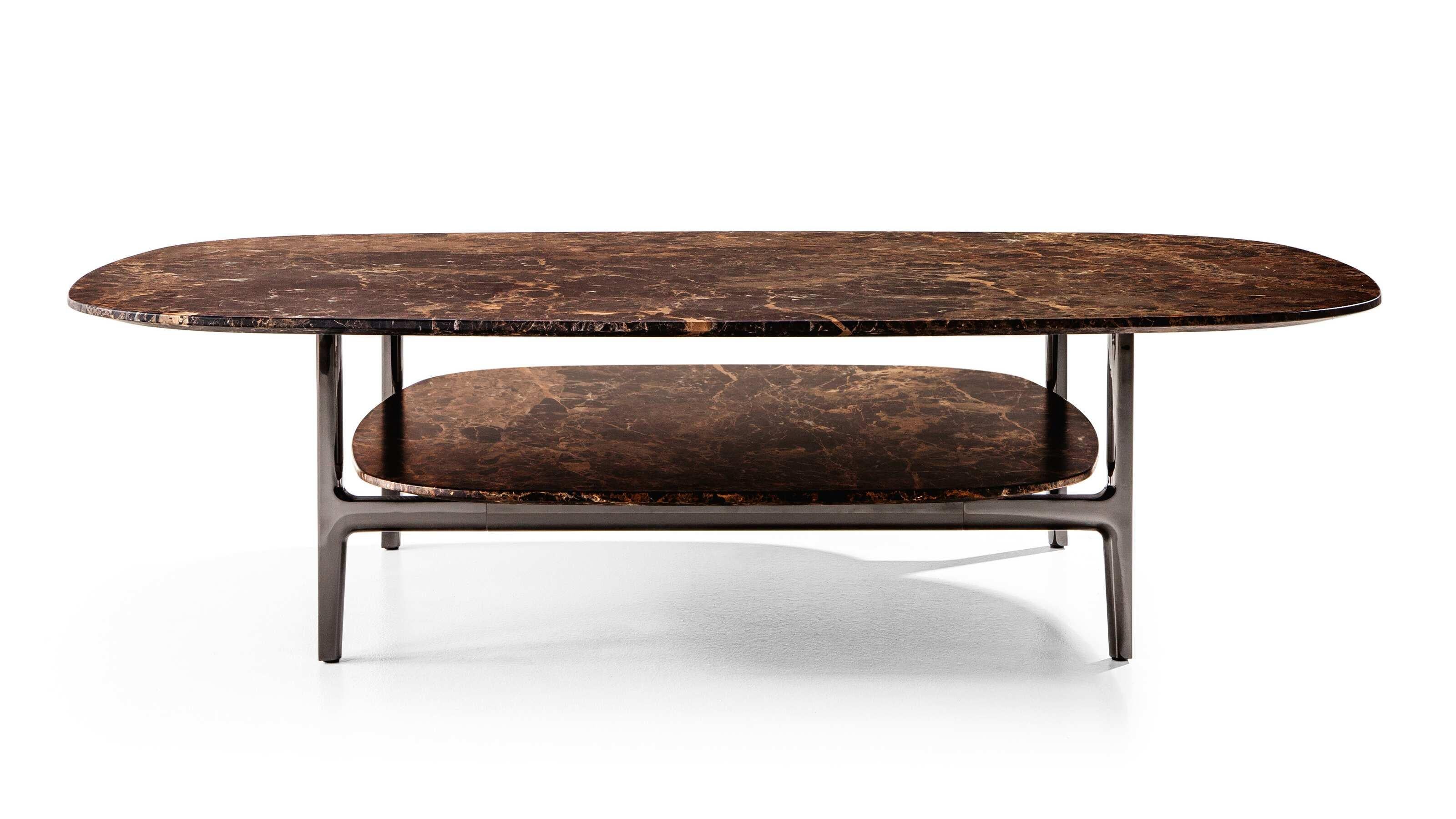 Table basse Volage Ex-S de Philippe Starck pour Cassina

Une collection de tables basses luxueuses recouvertes de marbre de première qualité, conçues par Philippe Starck en deux tailles, avec des bords arrondis, chacune disponible avec un plateau
