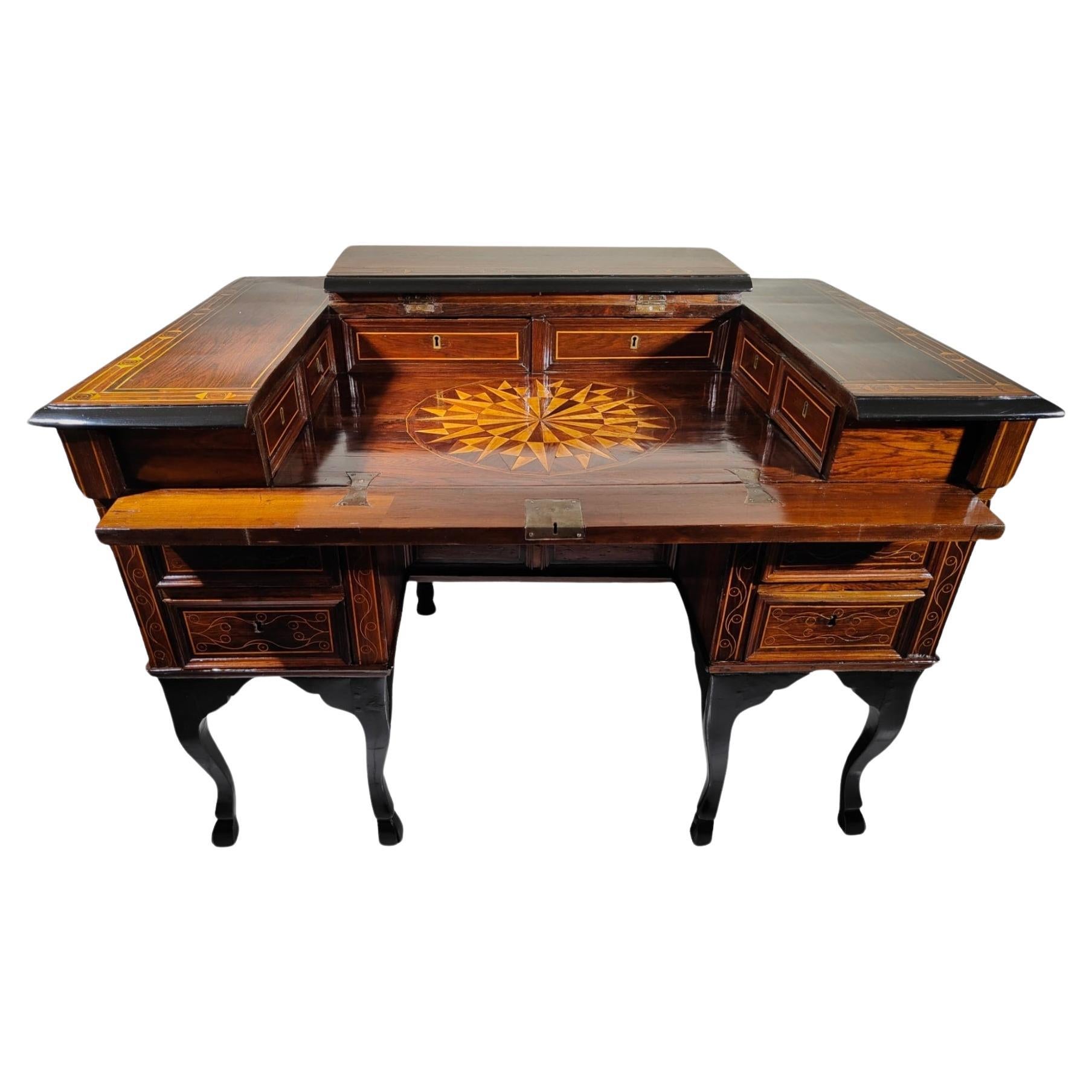 Philippe V Desk From the 17th Century For Sale