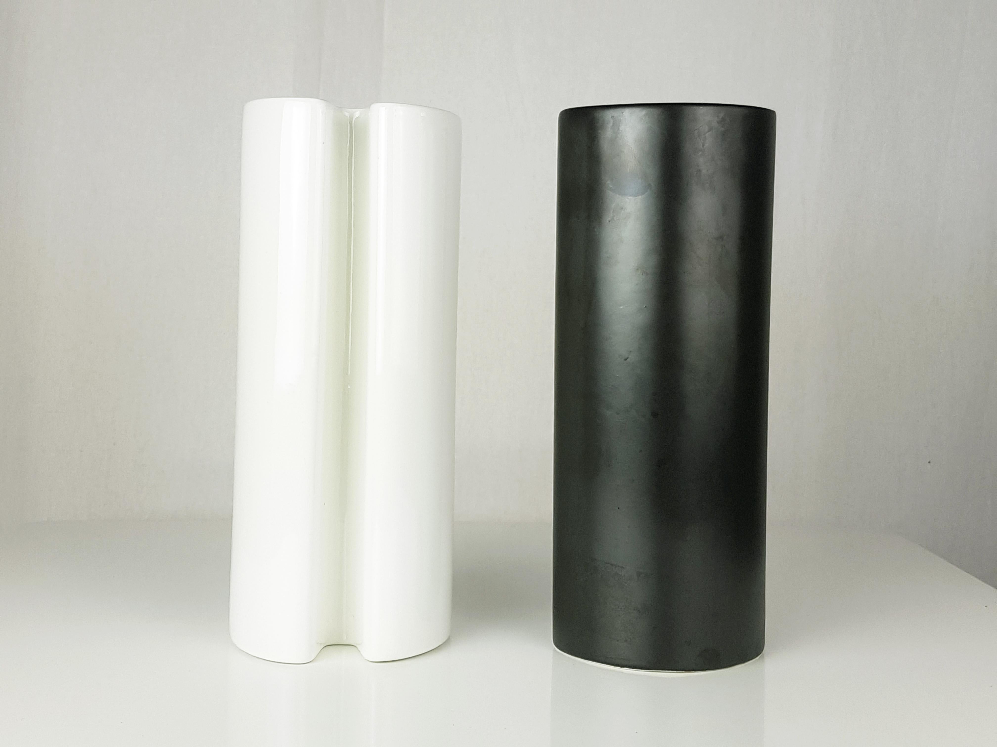 Mid-20th Century Philippines Black and White Ceramic Vases by Angelo Mangiarotti for Danese, 1964 For Sale