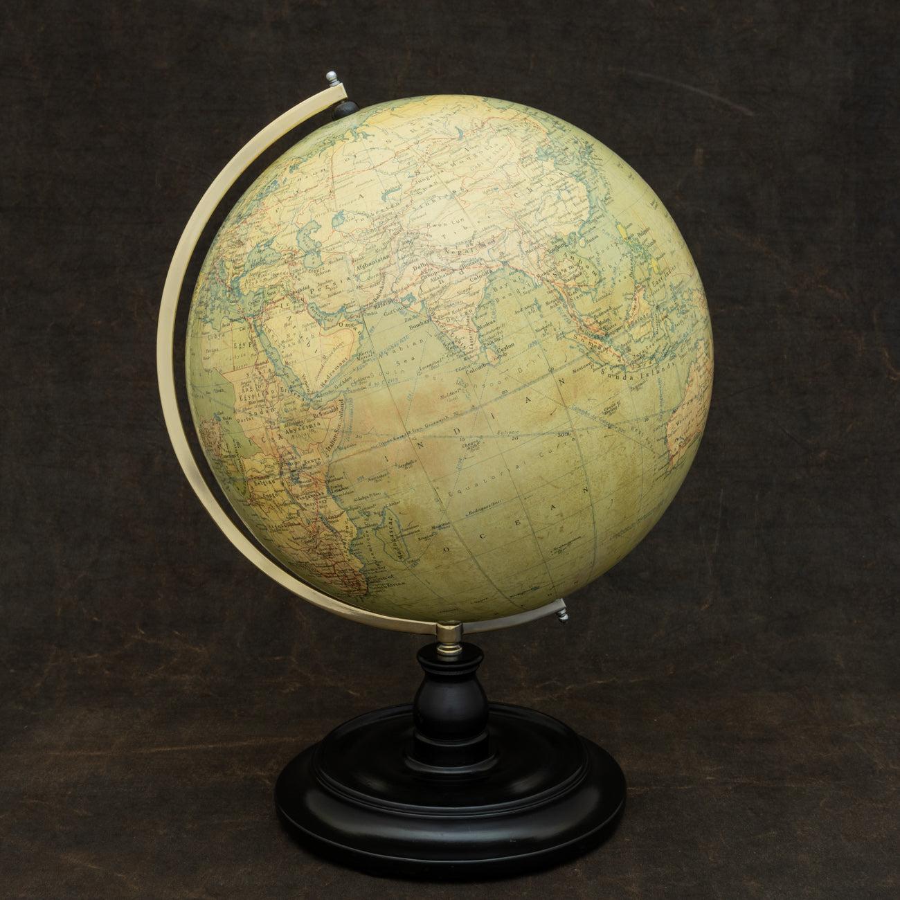 svalbard globe